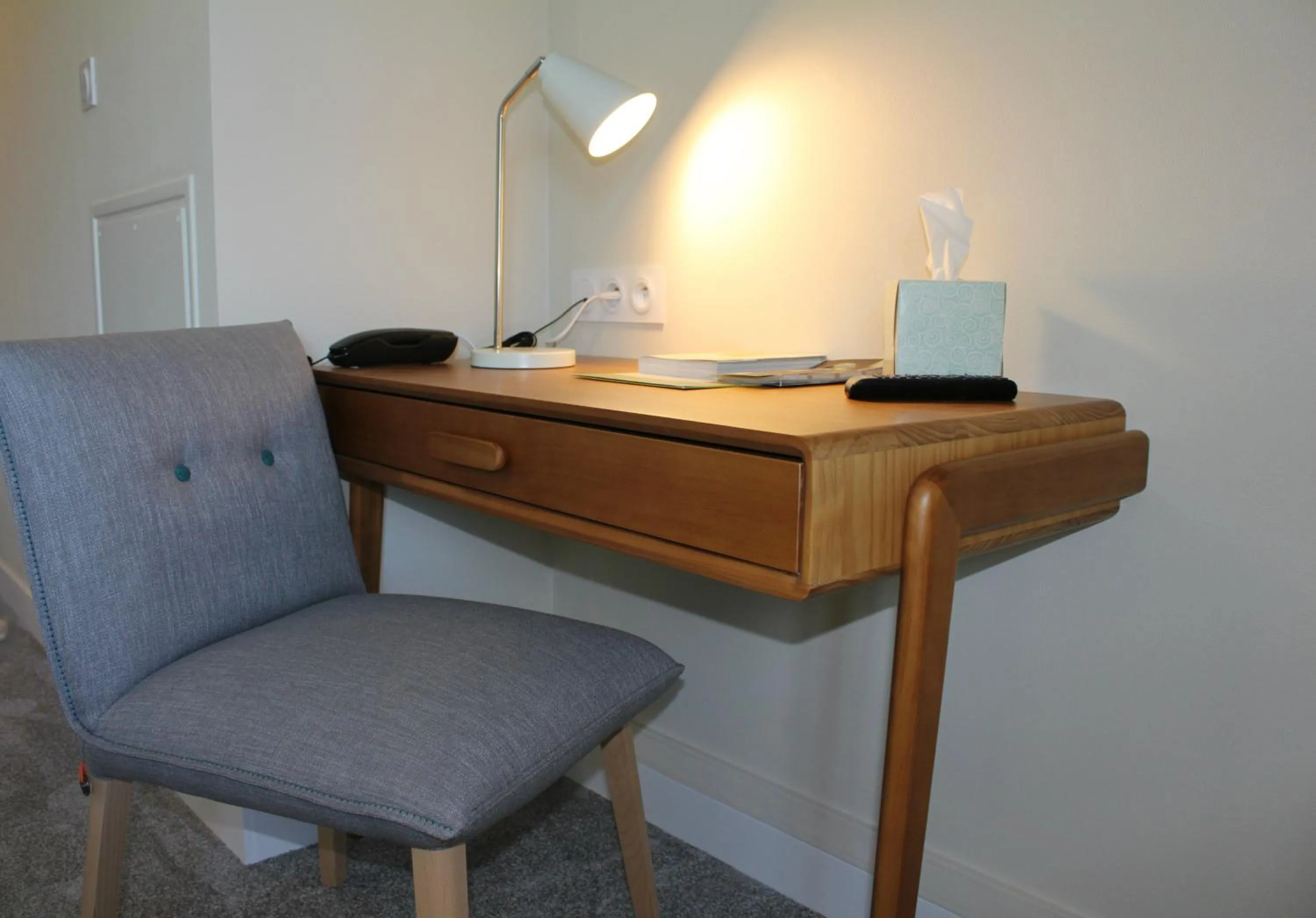 Decorative detail in Logis Hôtel Lodge La Valette