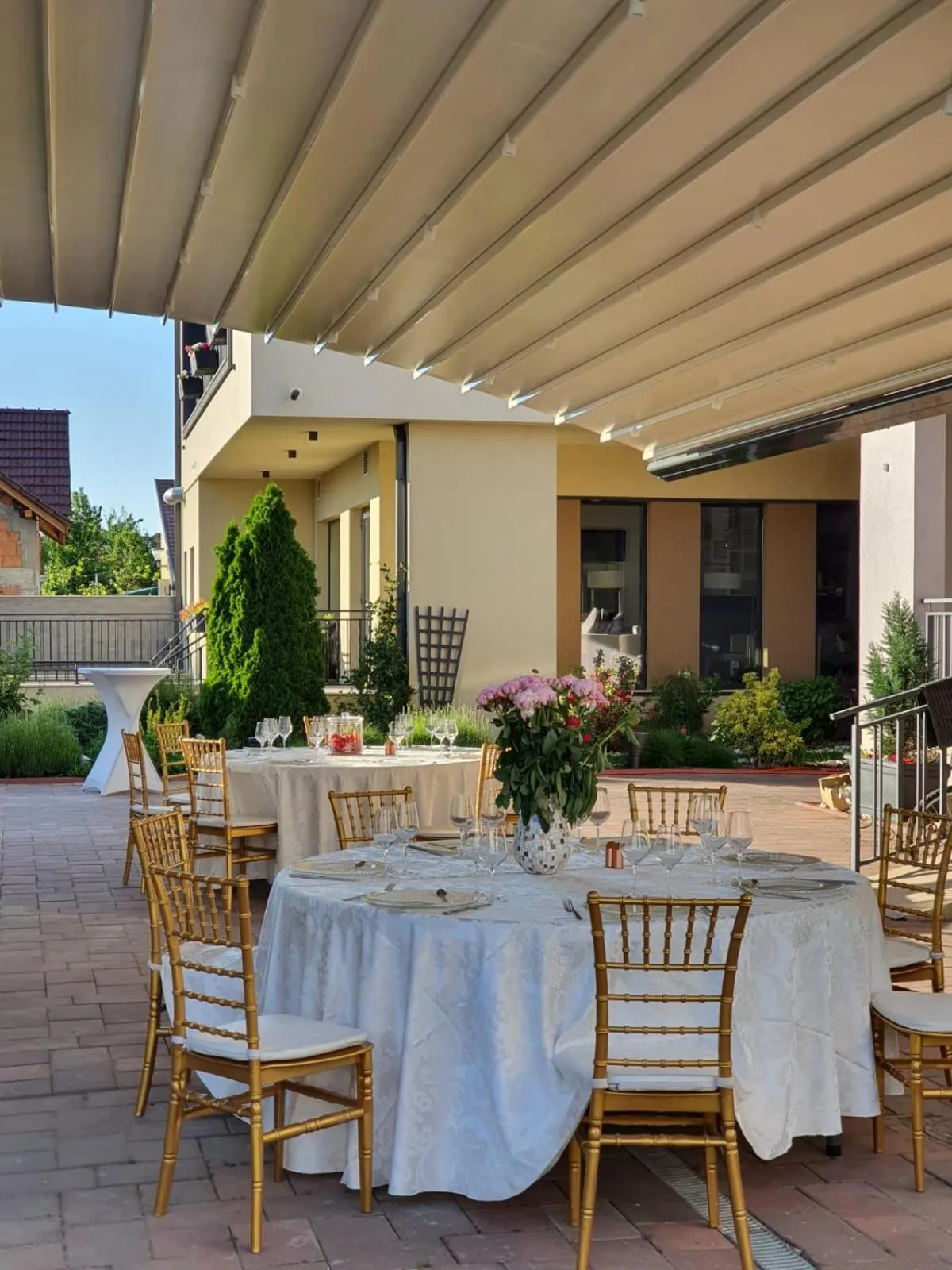 Garden in Nora Prestige