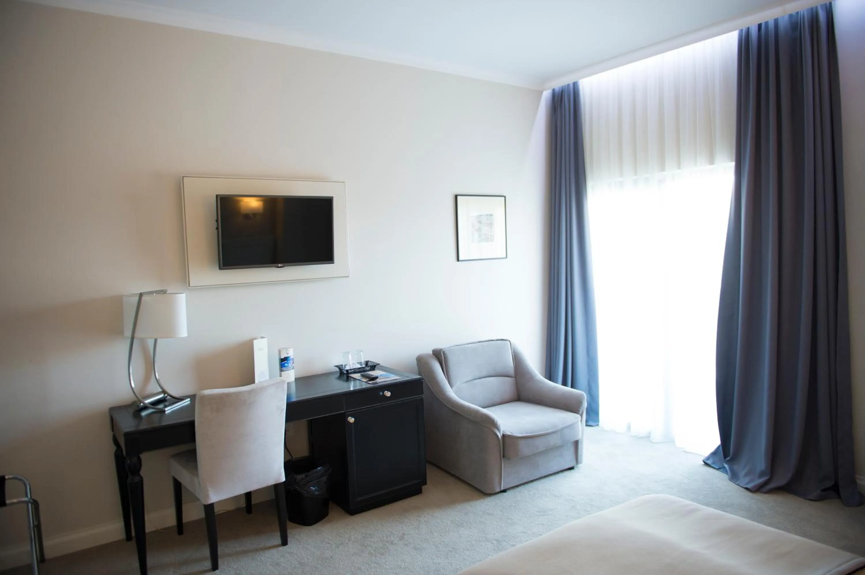 Seating area in Nora Prestige