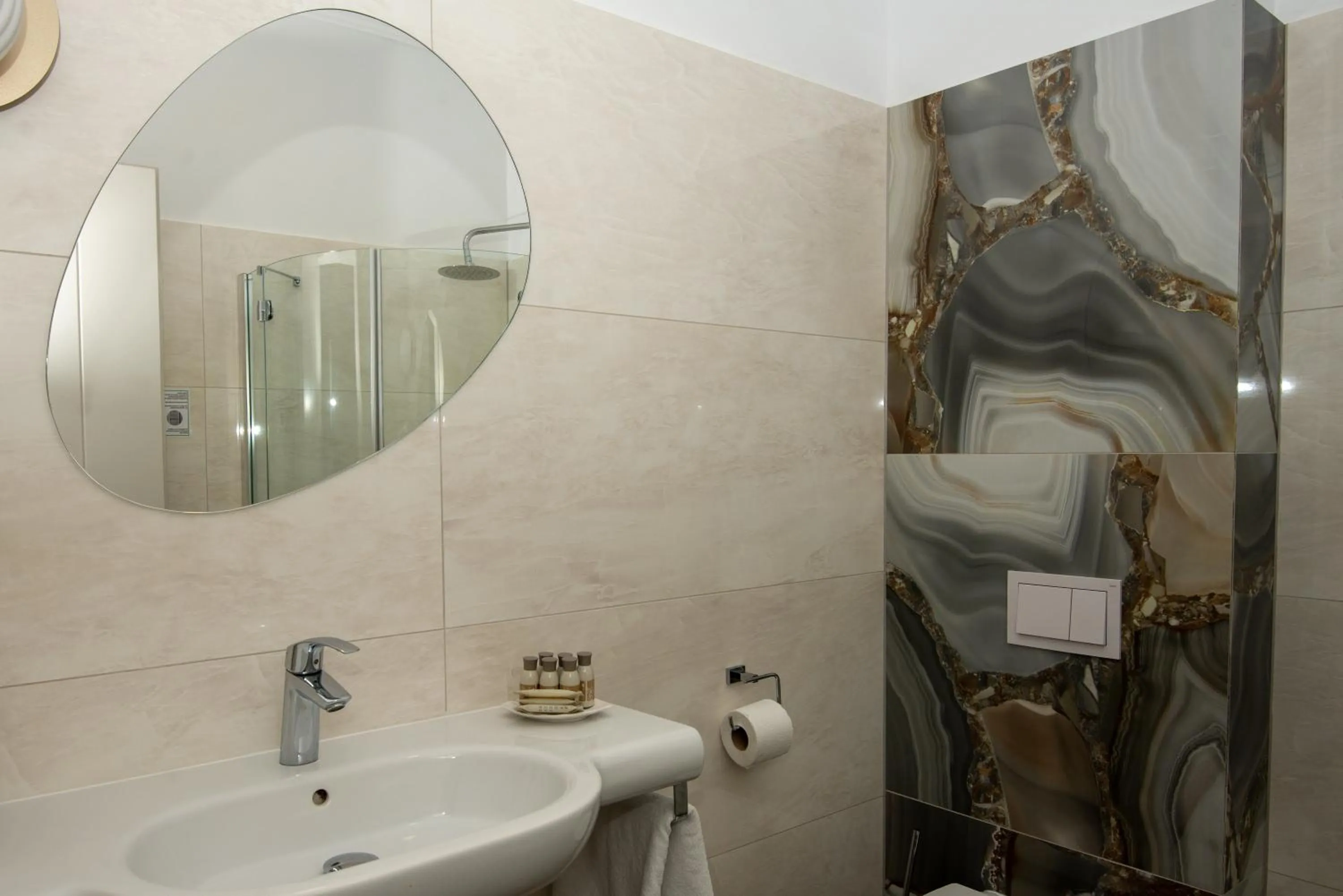 Bathroom in Nora Prestige