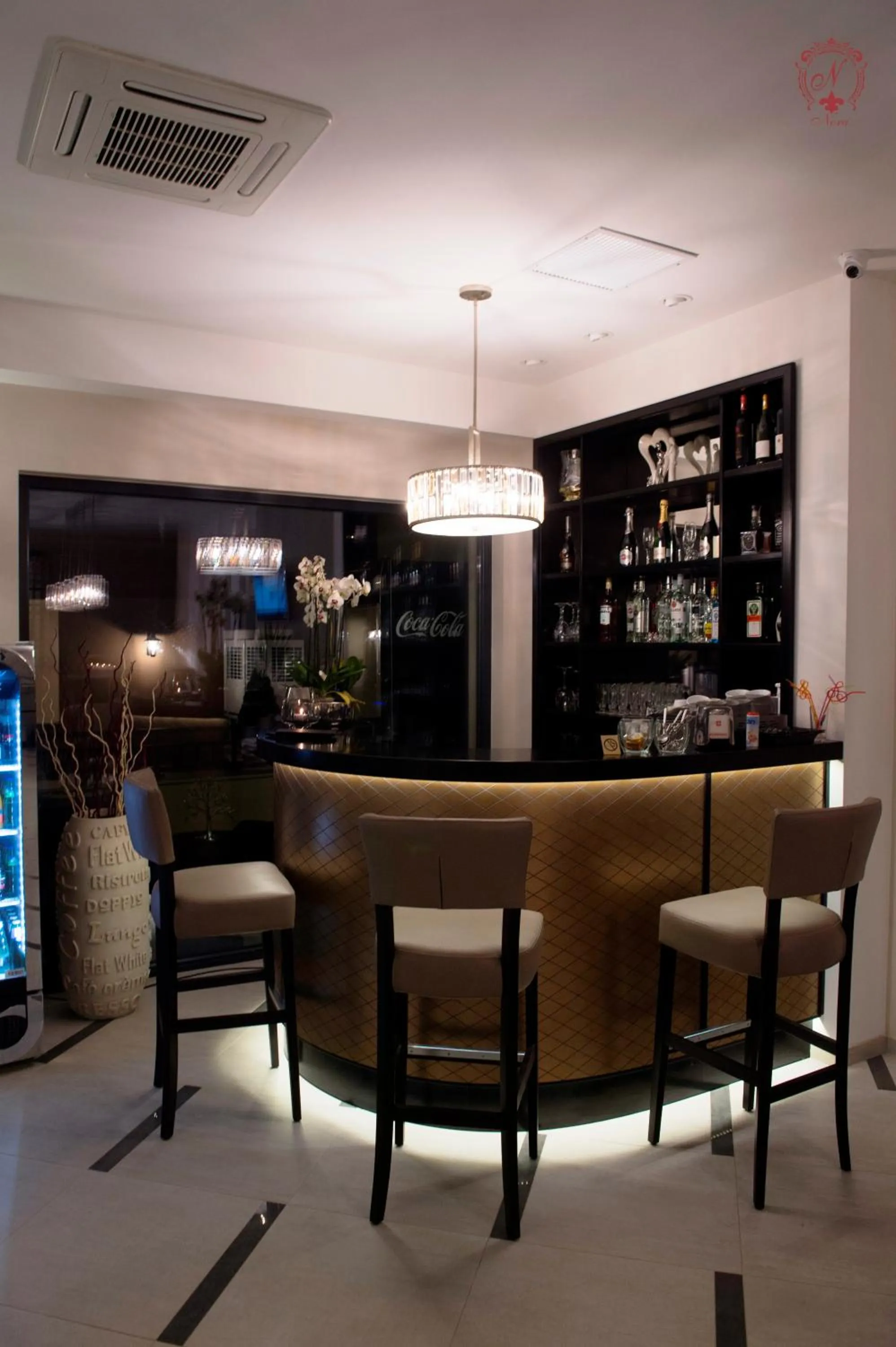 Alcoholic drinks in Nora Prestige