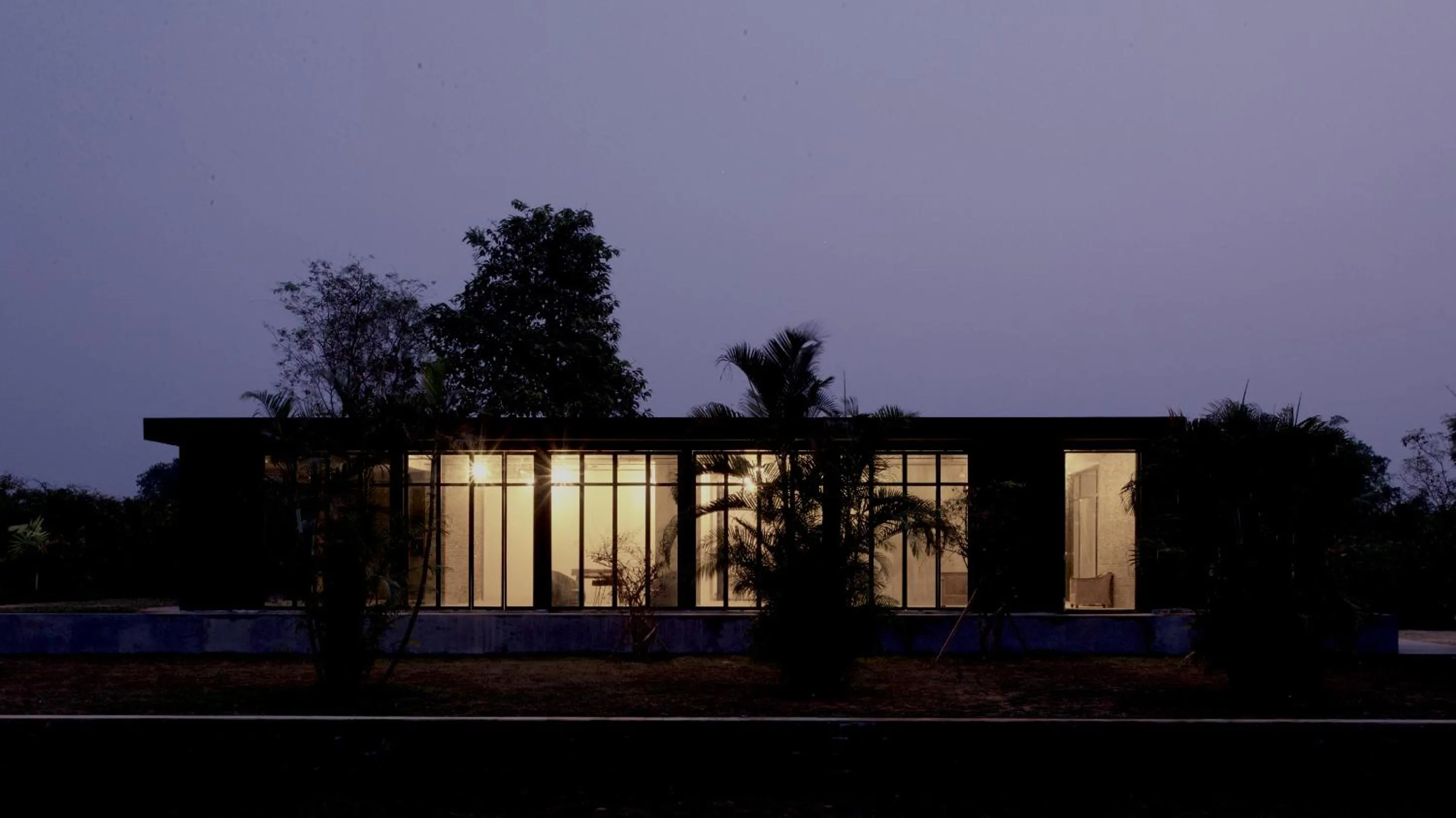 Restaurant/places to eat in The Beige