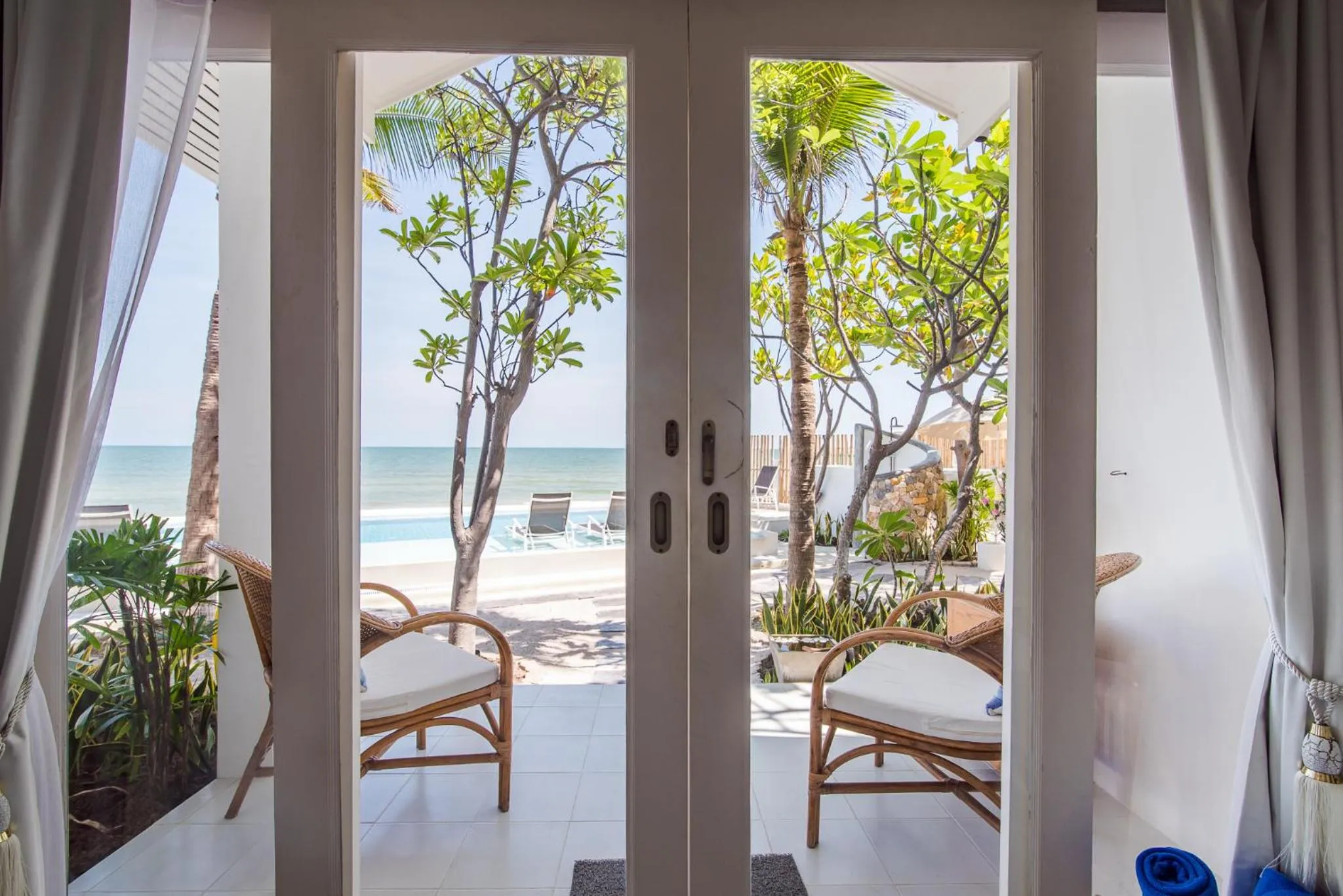 Sea view in Baan KangMung Hua Hin On The Beach