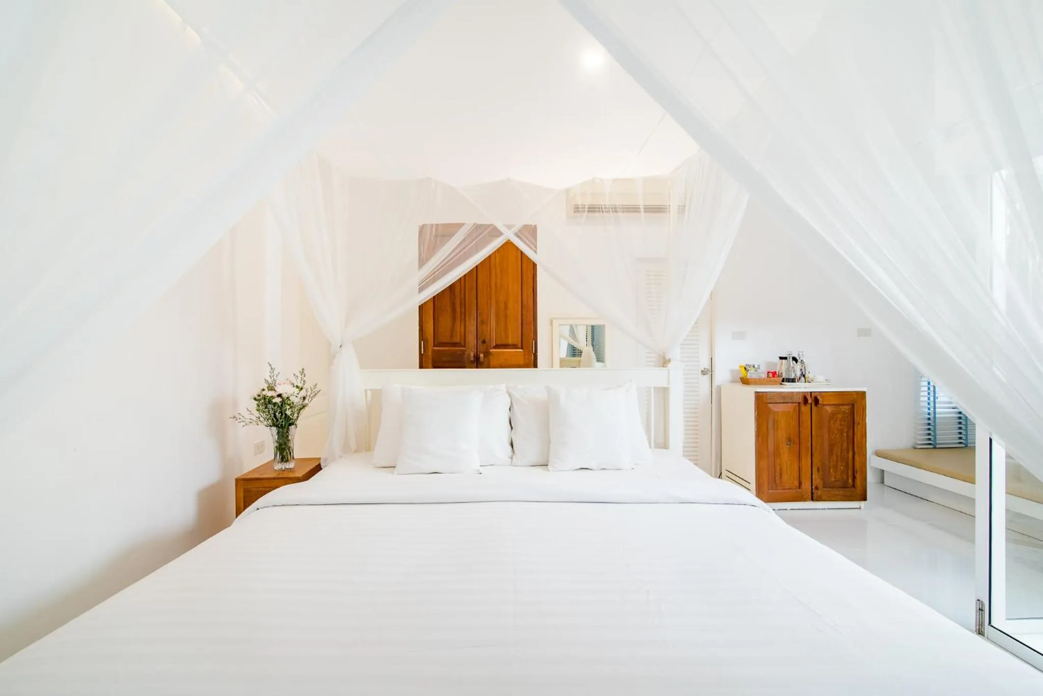 Bedroom, Bed in Baan KangMung Hua Hin On The Beach