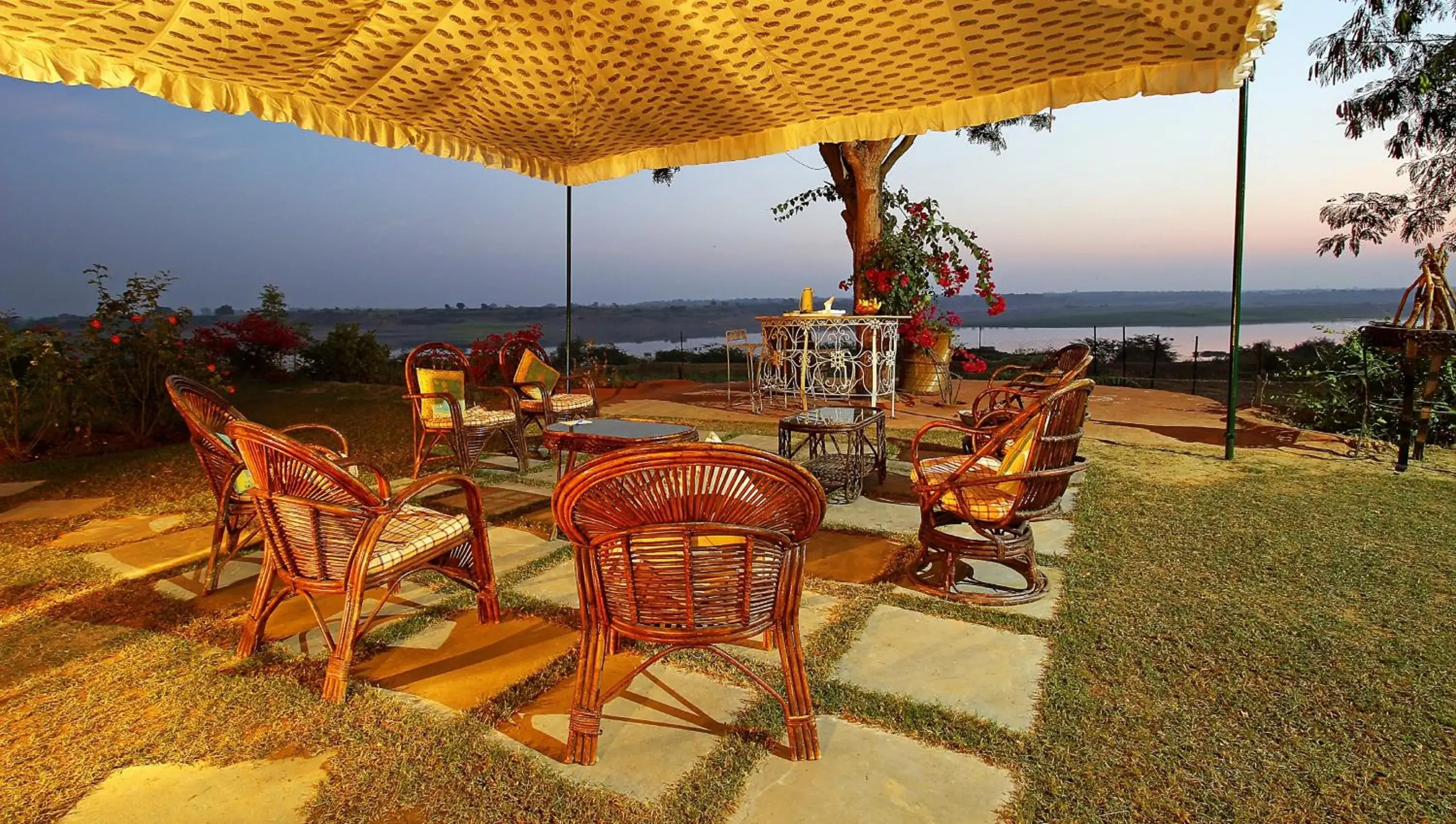 Bhadrawati - A Riverside Safari Lodge Ranthambore Bhadrawati - A Riverside Safari Lodge Ranthambore