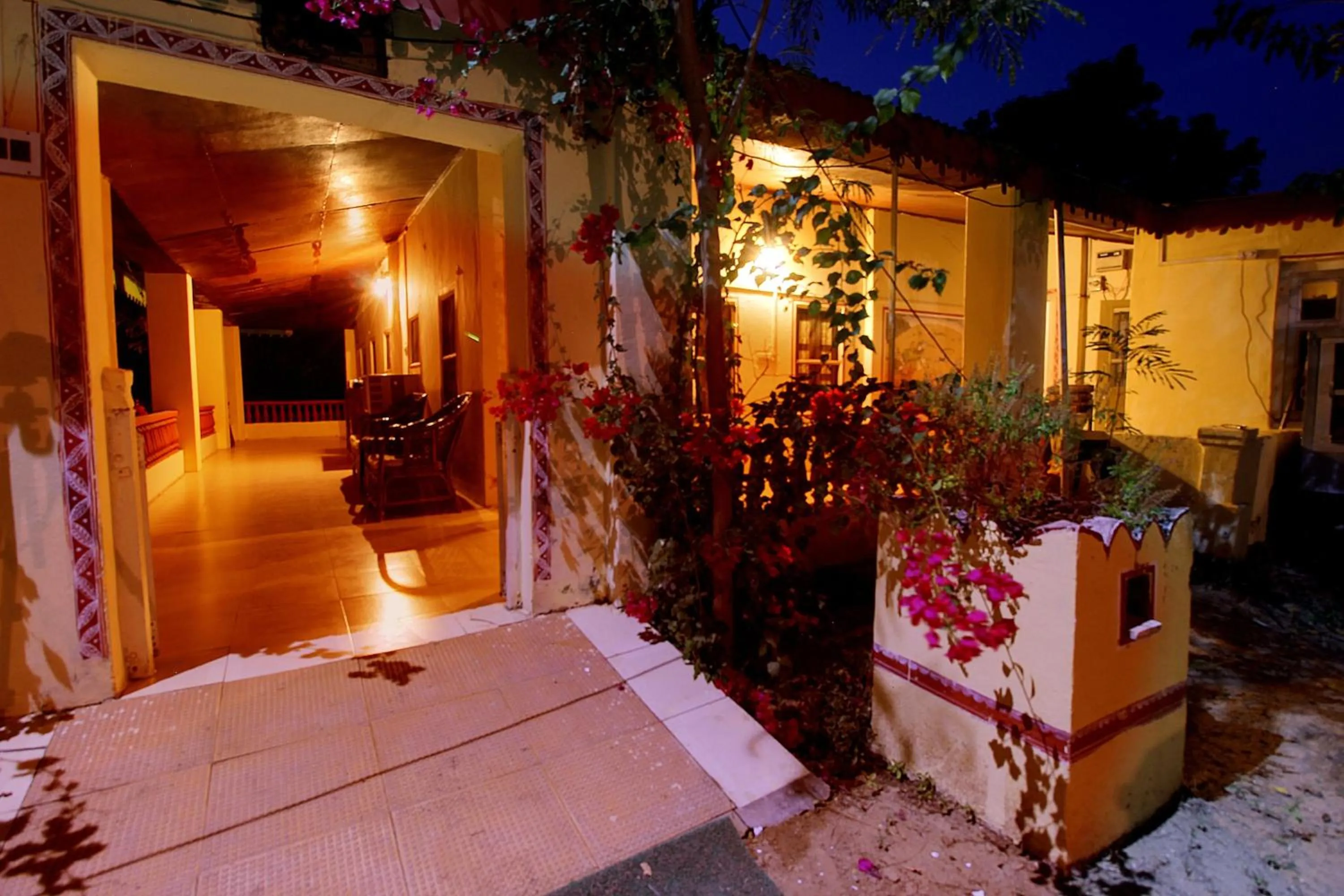 Facade/entrance in Bhadrawati - A Riverside Safari Lodge Ranthambore