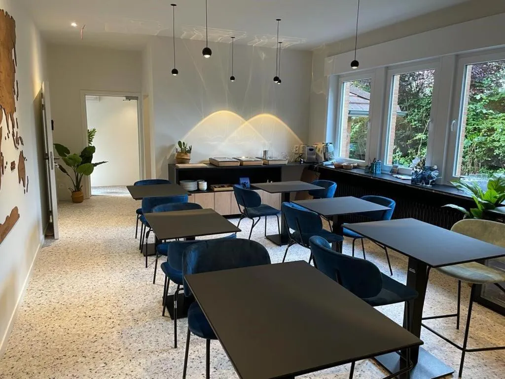 Breakfast in Hotel - B&B Elementum