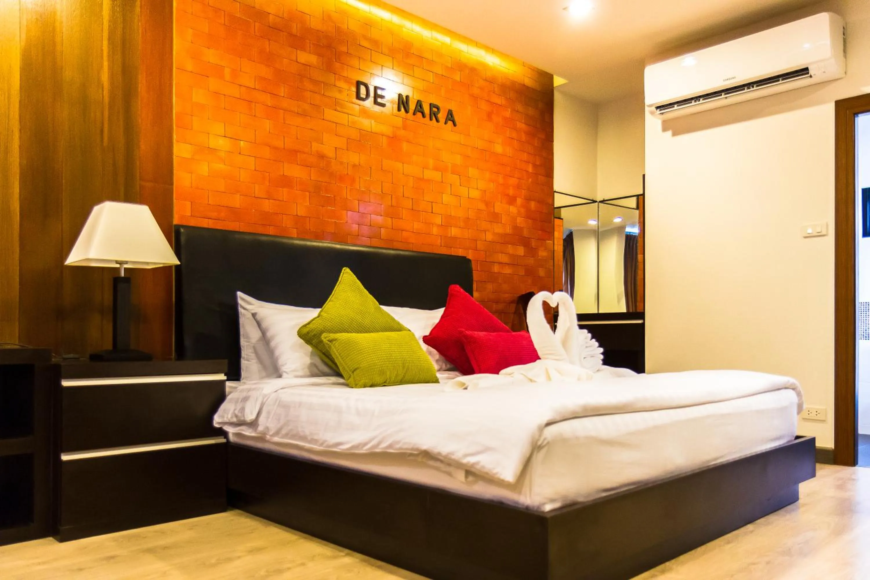 Bed in Hotel De Nara