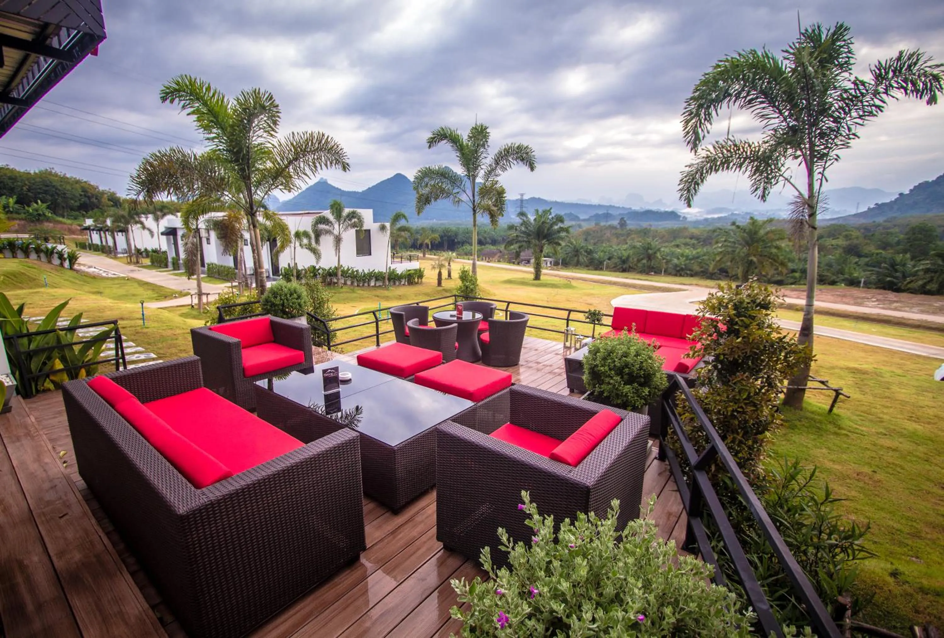 Patio in Belong Jin The Dam Hotel And Resort