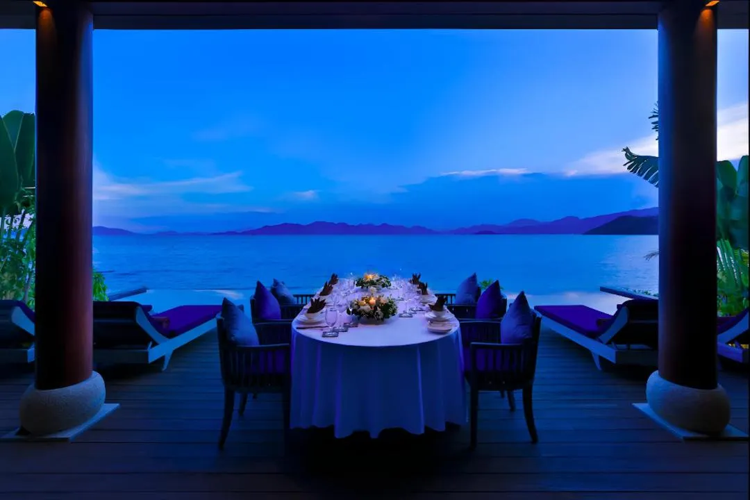 Dining area in An Lam Retreats Ninh Van Bay