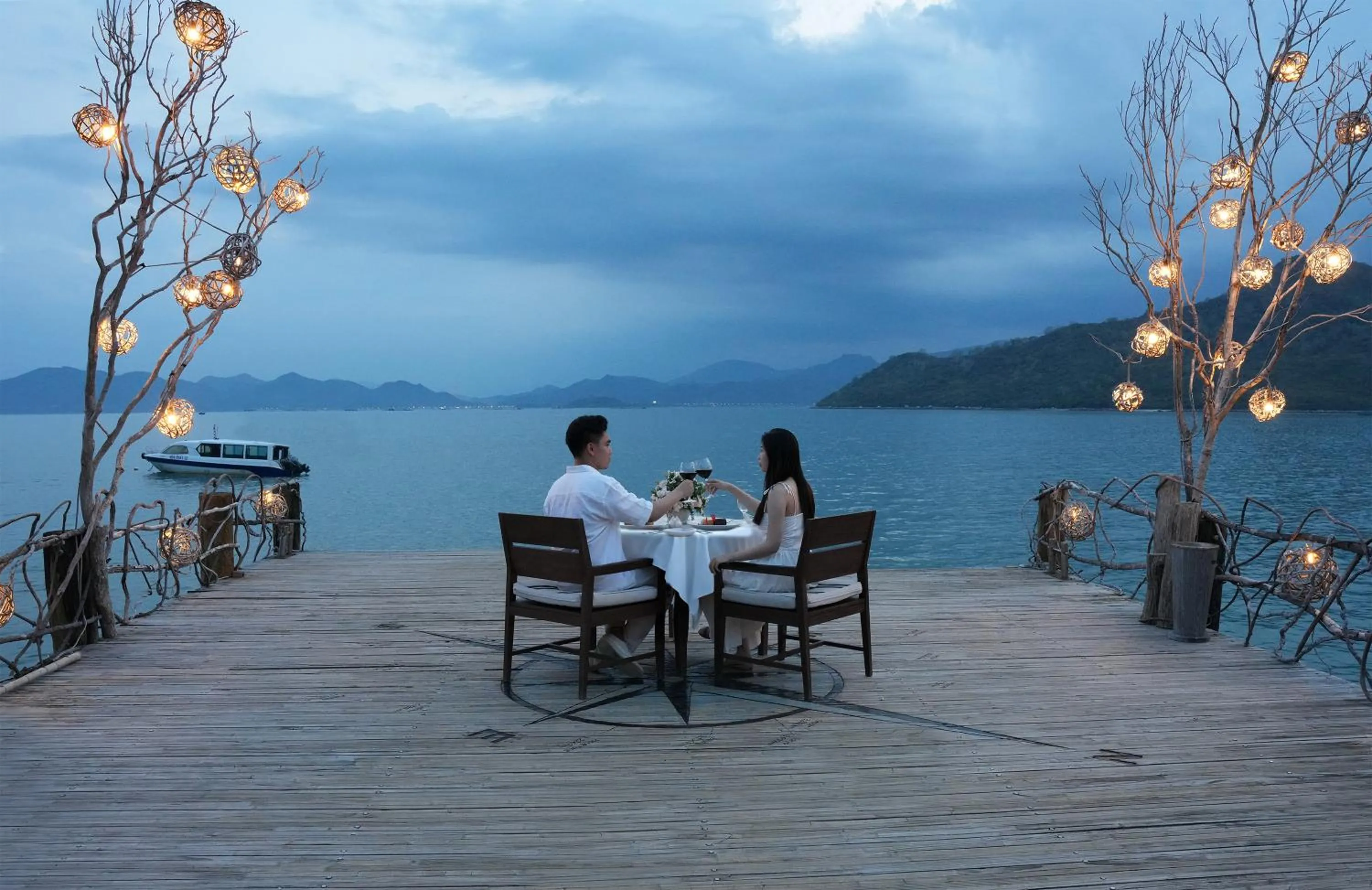 Dining area in An Lam Retreats Ninh Van Bay