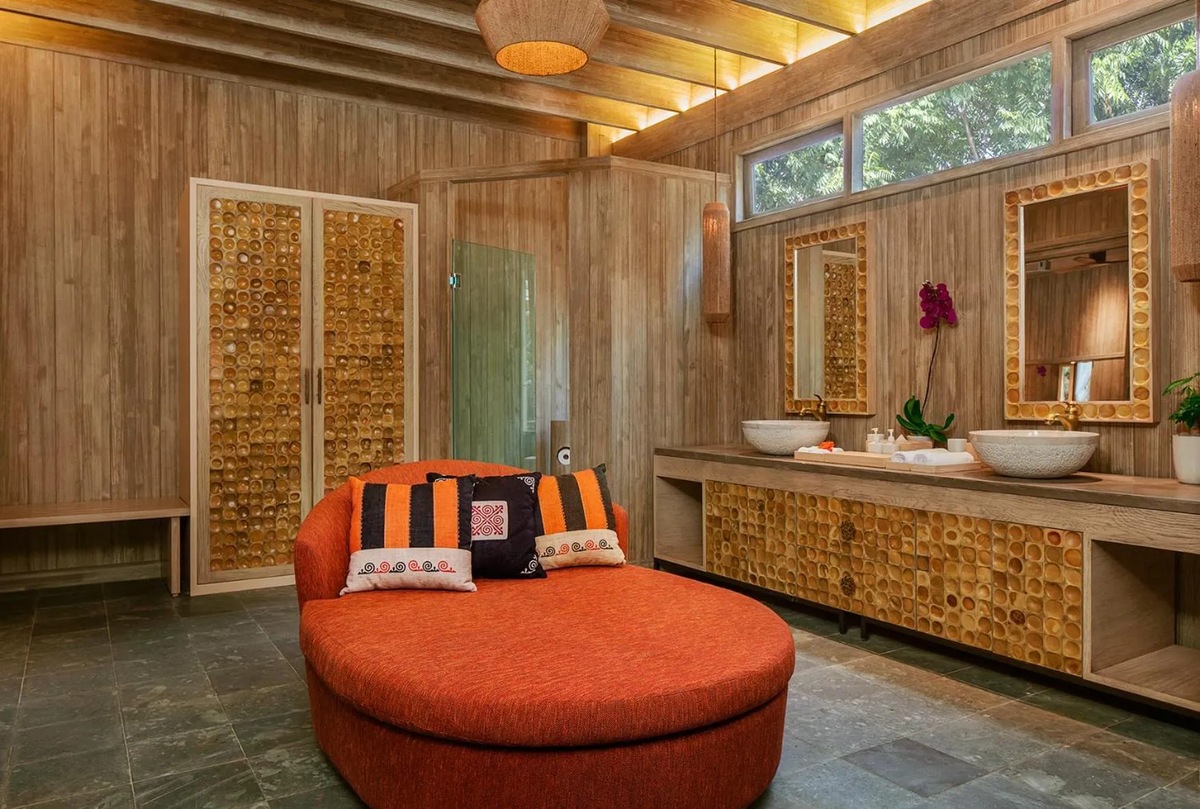 Bathroom in An Lam Retreats Ninh Van Bay