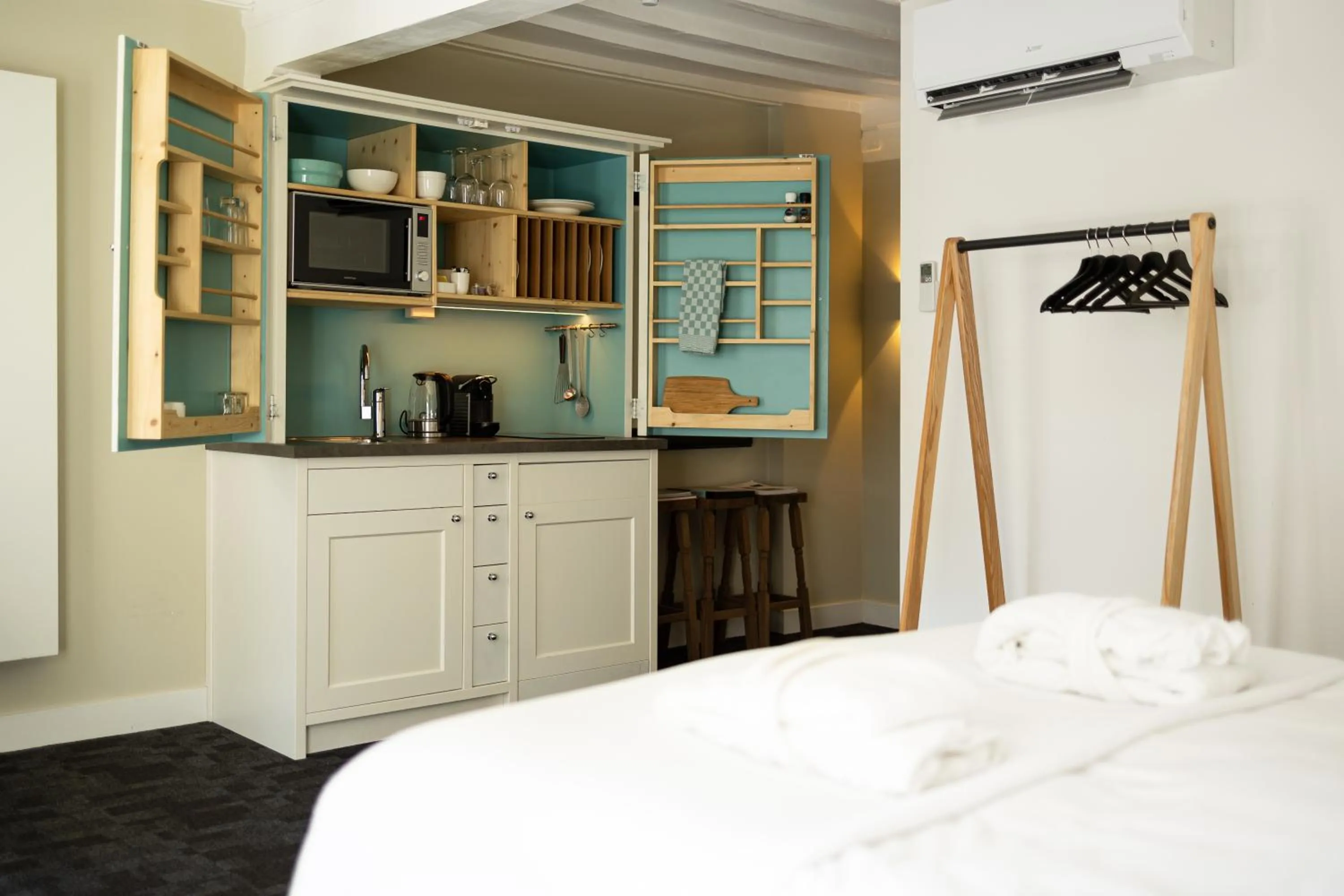 Bed in Uylenhof Hotel