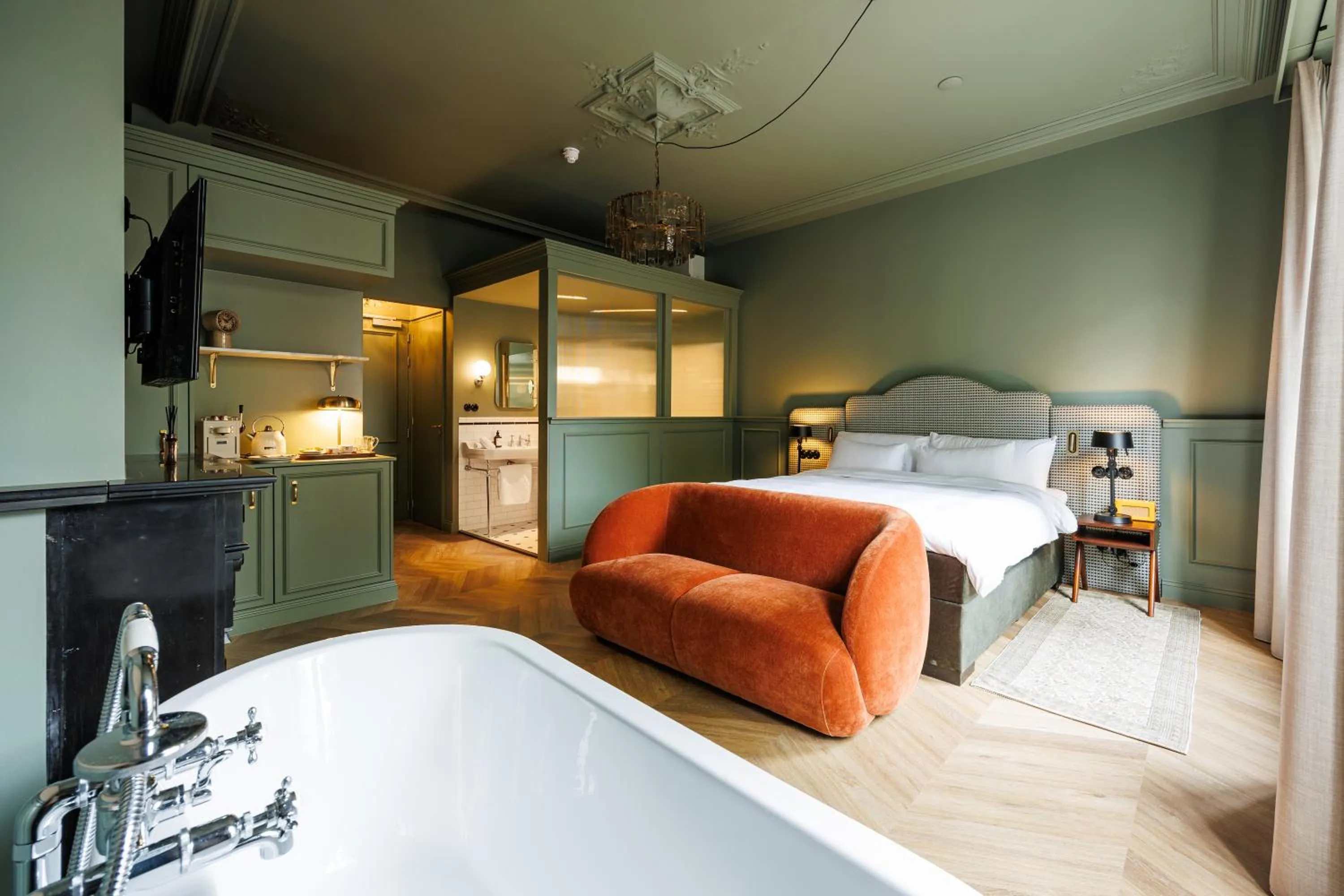 Bed in Uylenhof Hotel