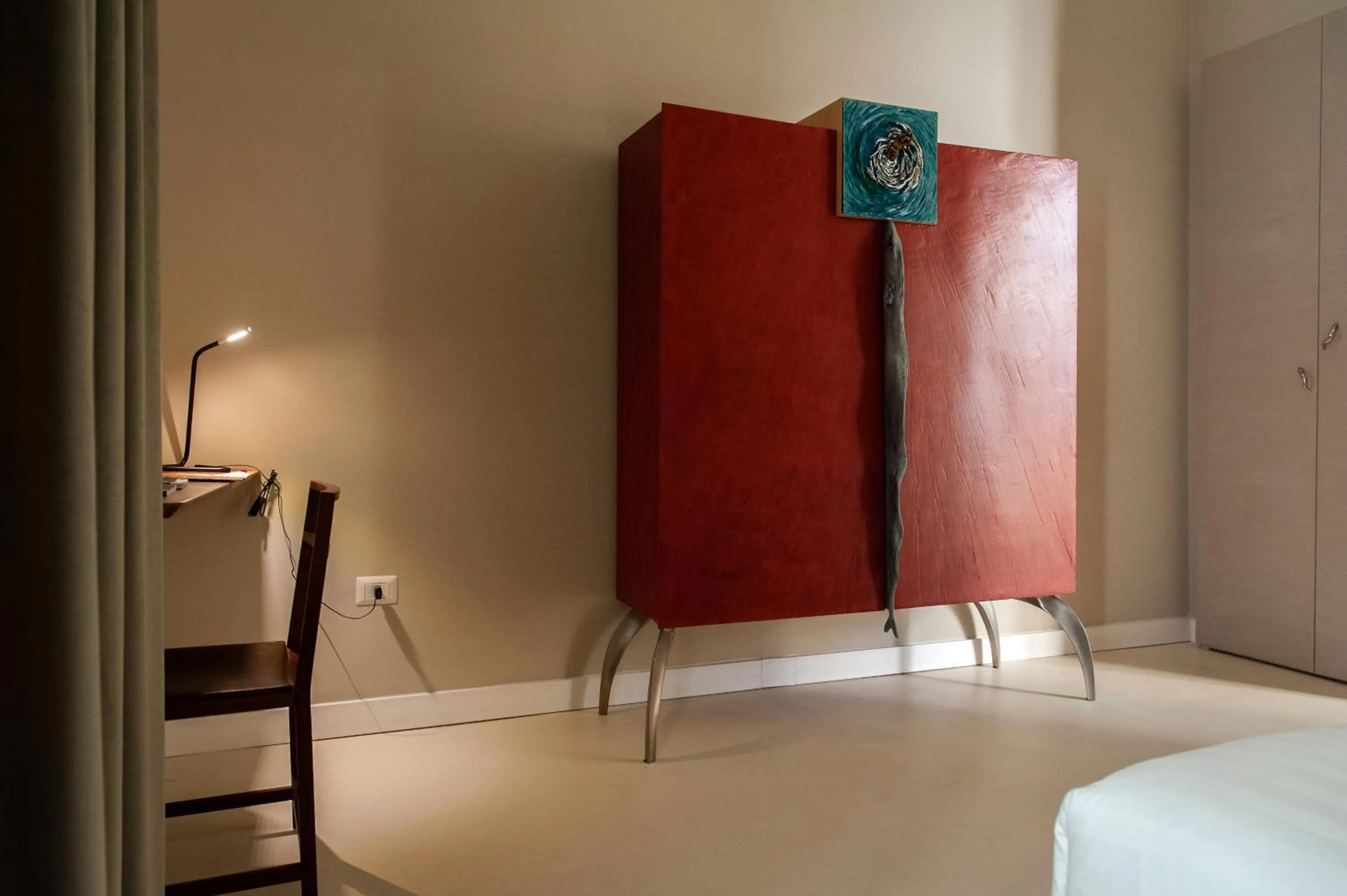 Bed in Atelier Inès Arts & Suites