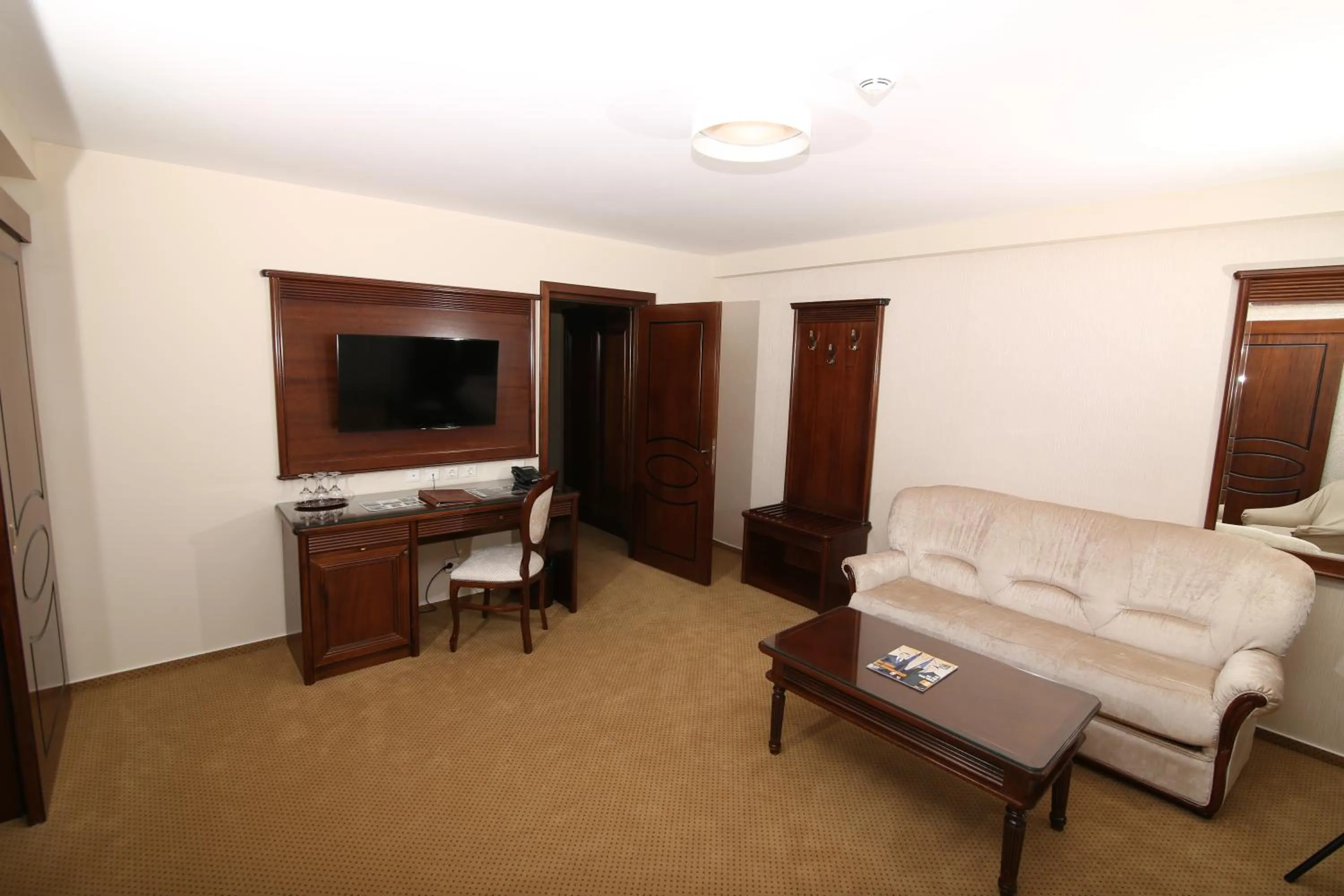 Photo of the whole room in Hotel Carmen