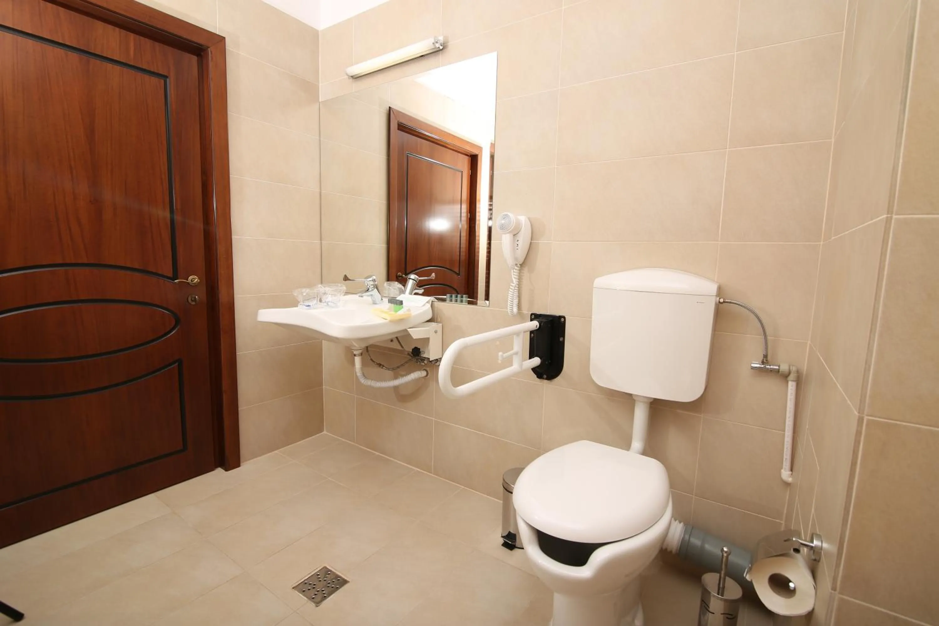 Photo of the whole room in Hotel Carmen