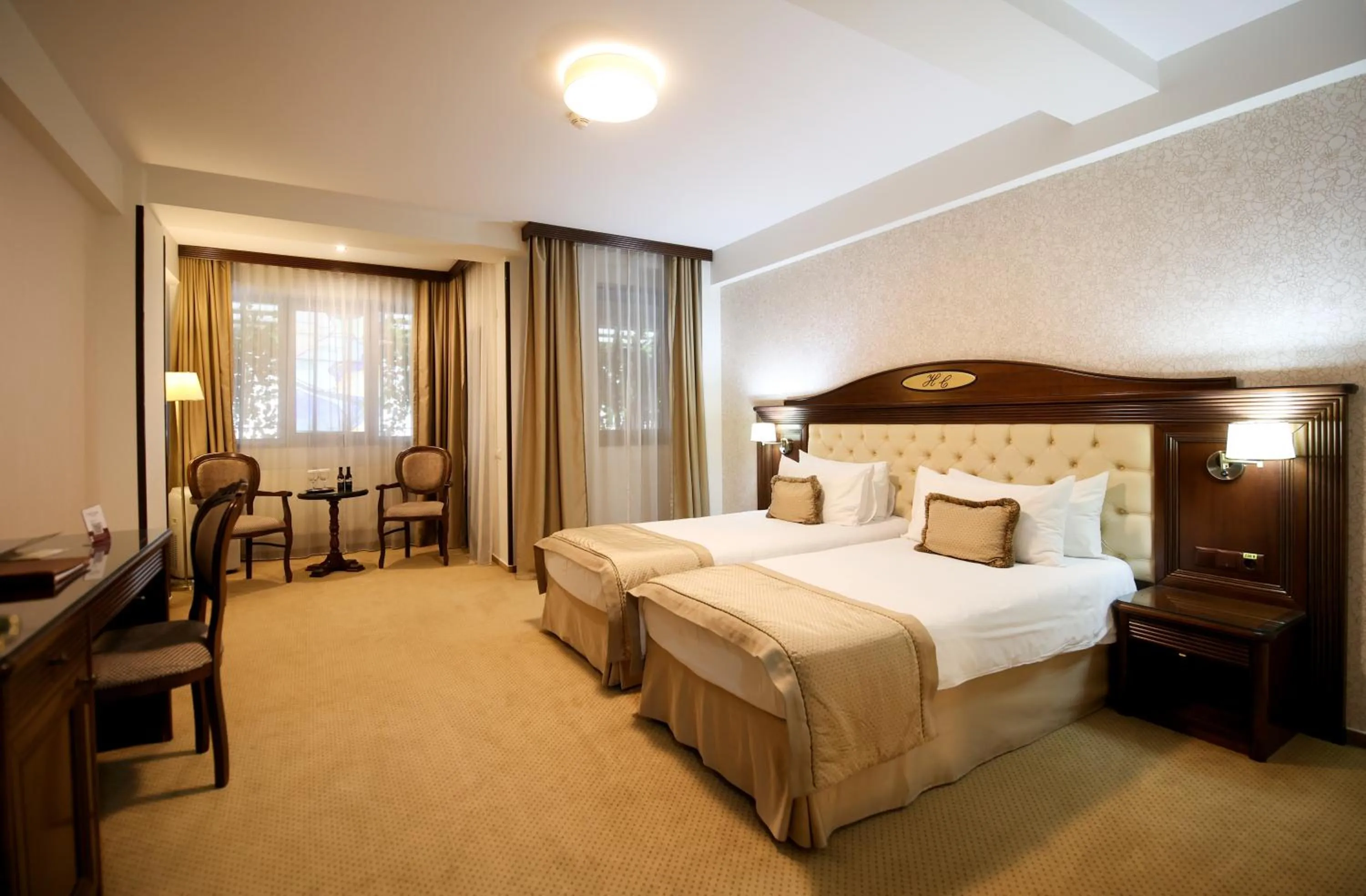 Bedroom, Bed in Hotel Carmen