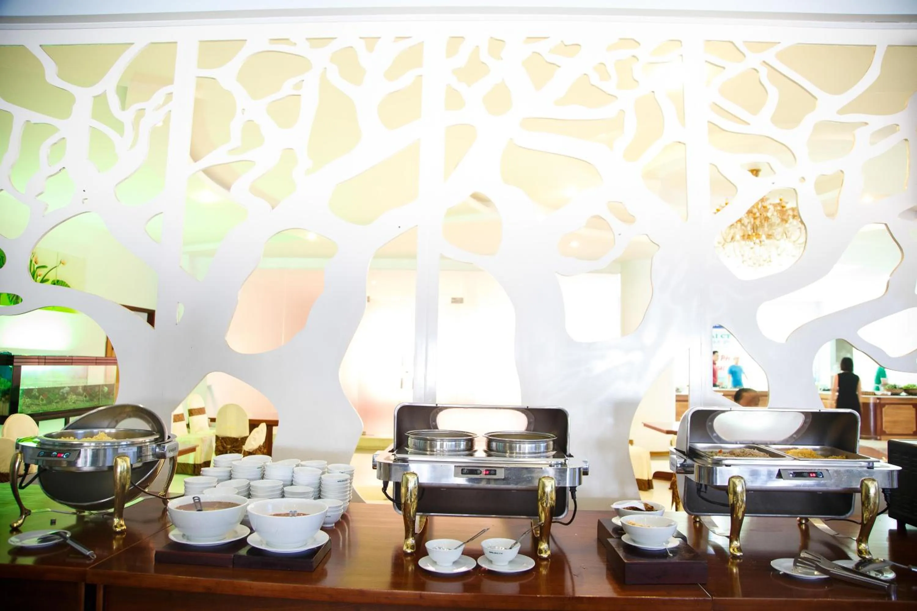 Buffet breakfast in Tre Xanh Hotel