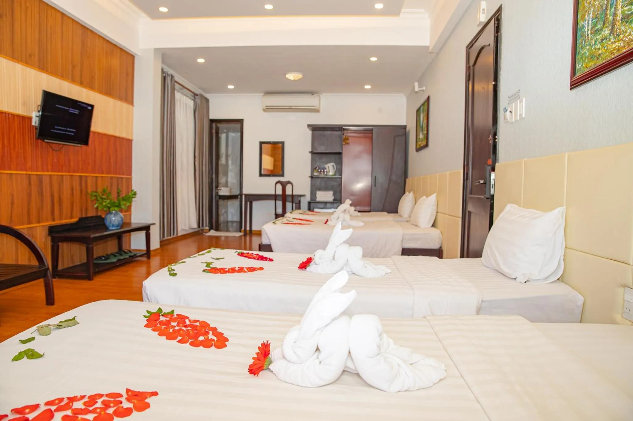 Bed in Tre Xanh Hotel