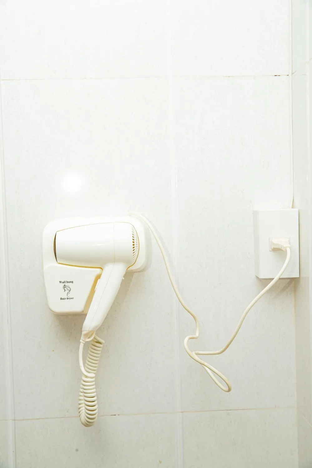 dryer in Tre Xanh Hotel