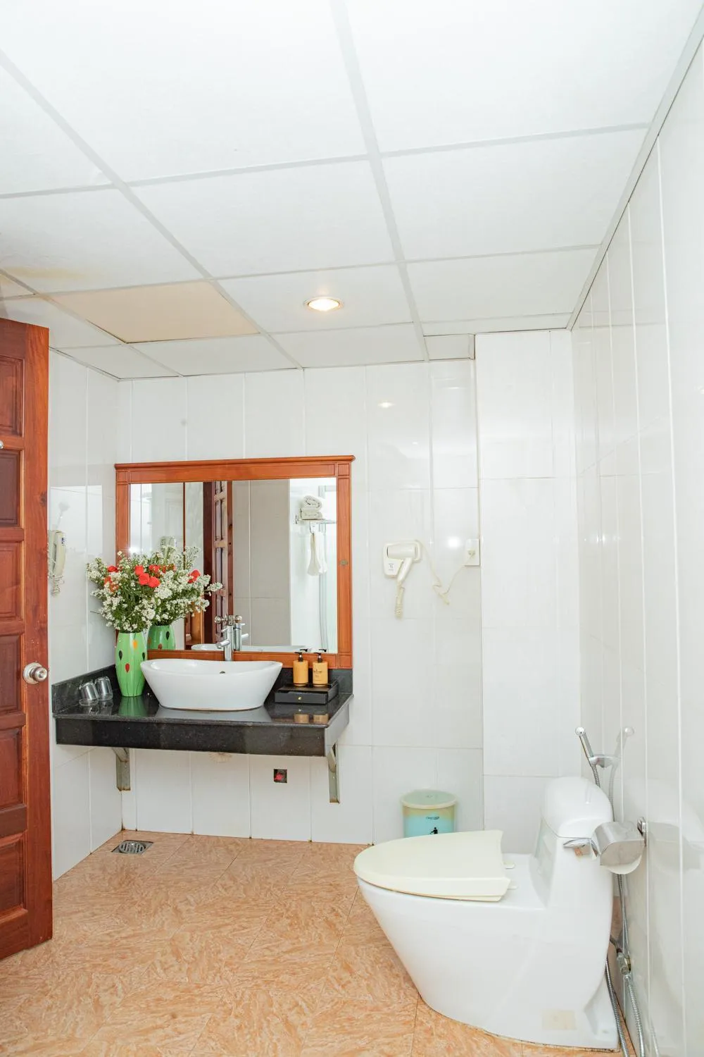 Toilet in Tre Xanh Hotel