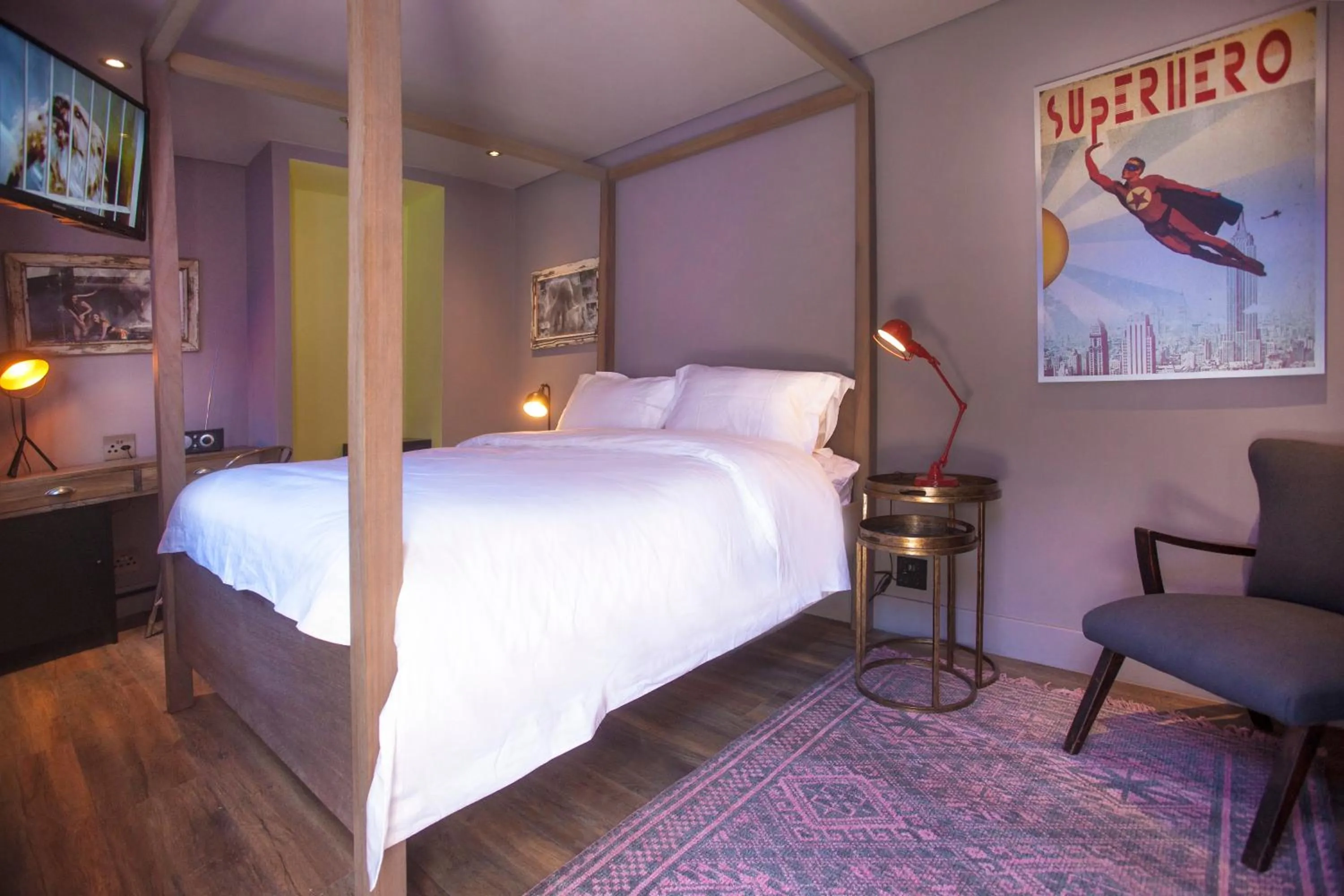 Bedroom, Bed in The Grey Hotel