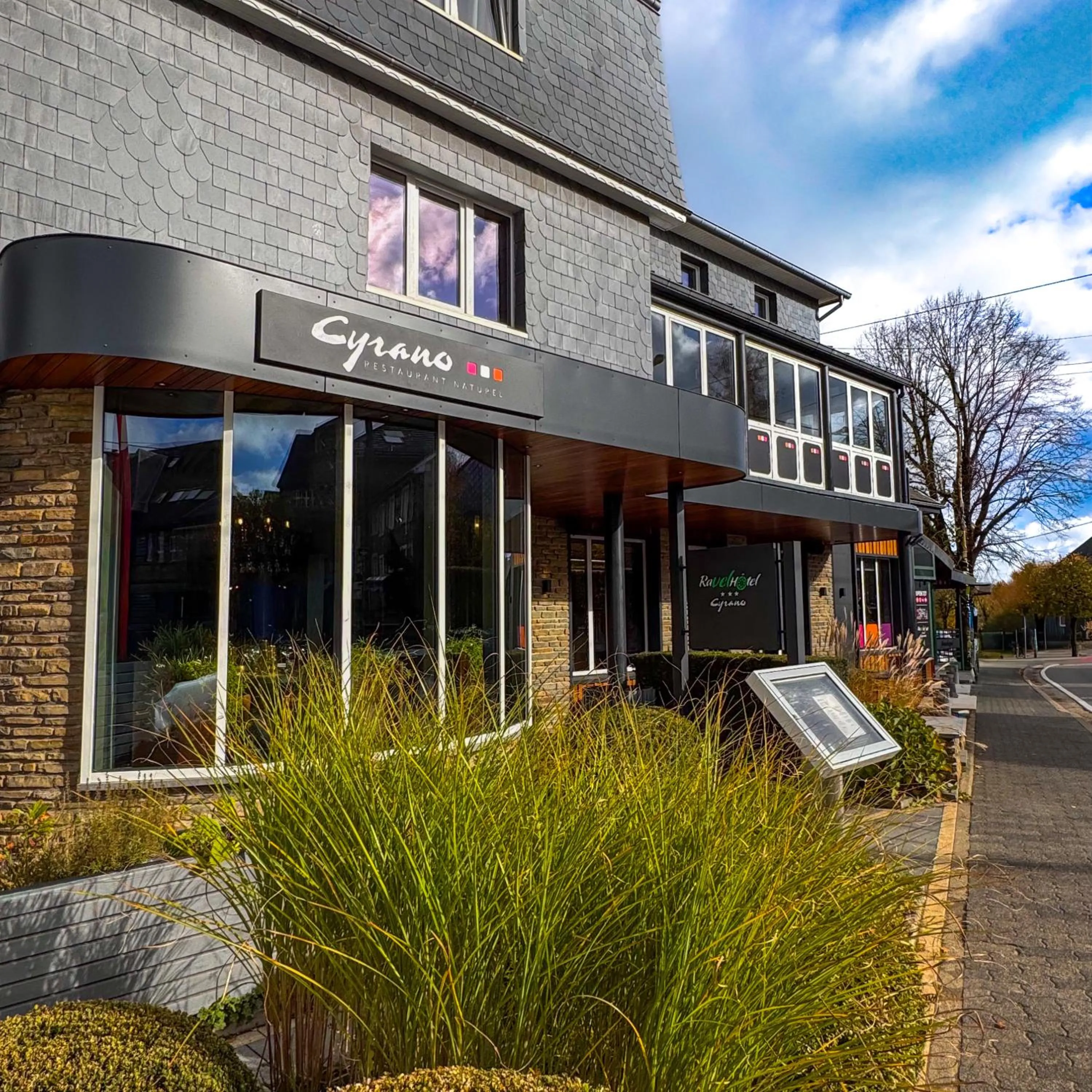 Property building in RAVeL Hotel Cyrano