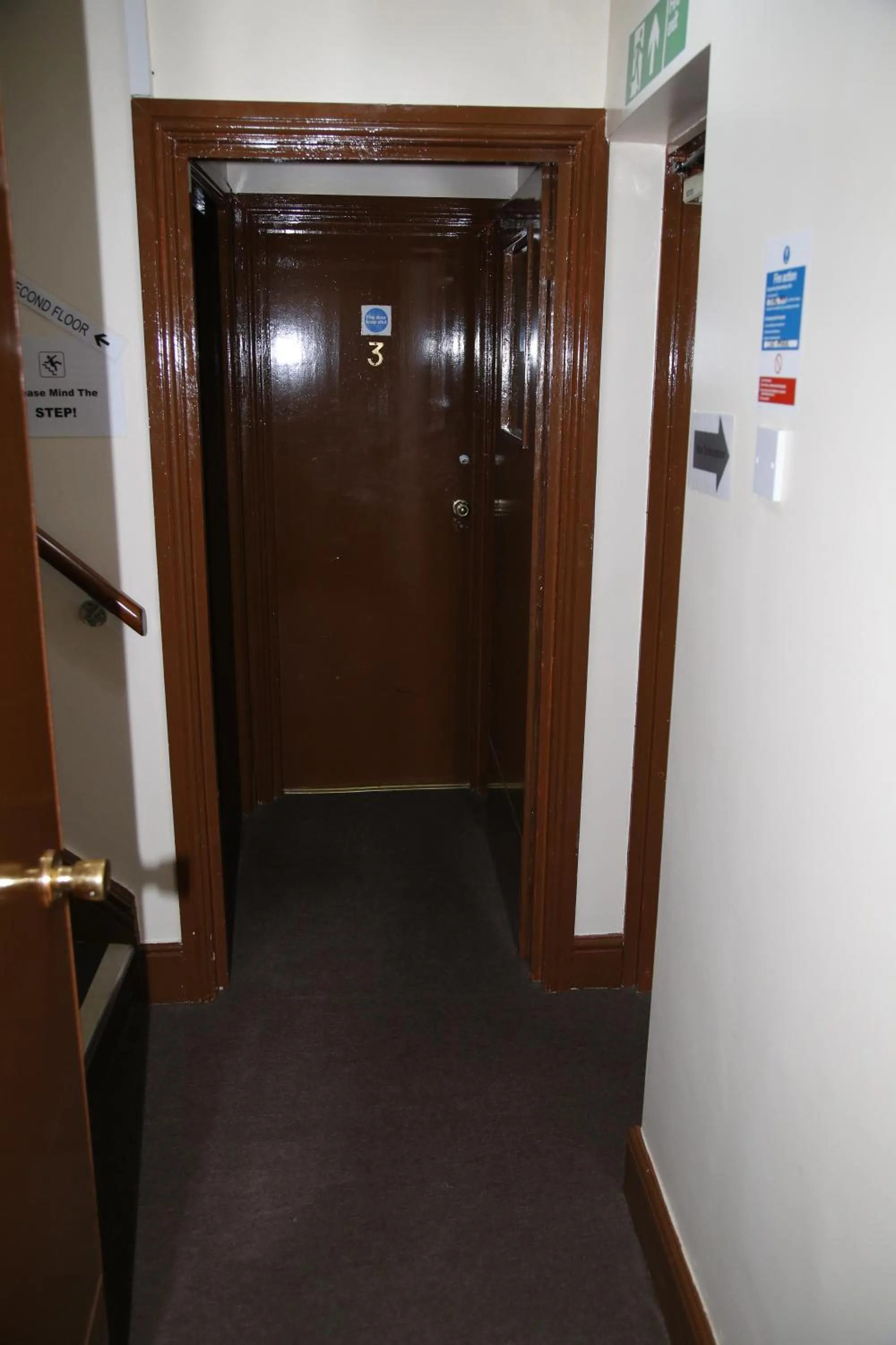 Property building in A Gosport Inn - Free Private Parking