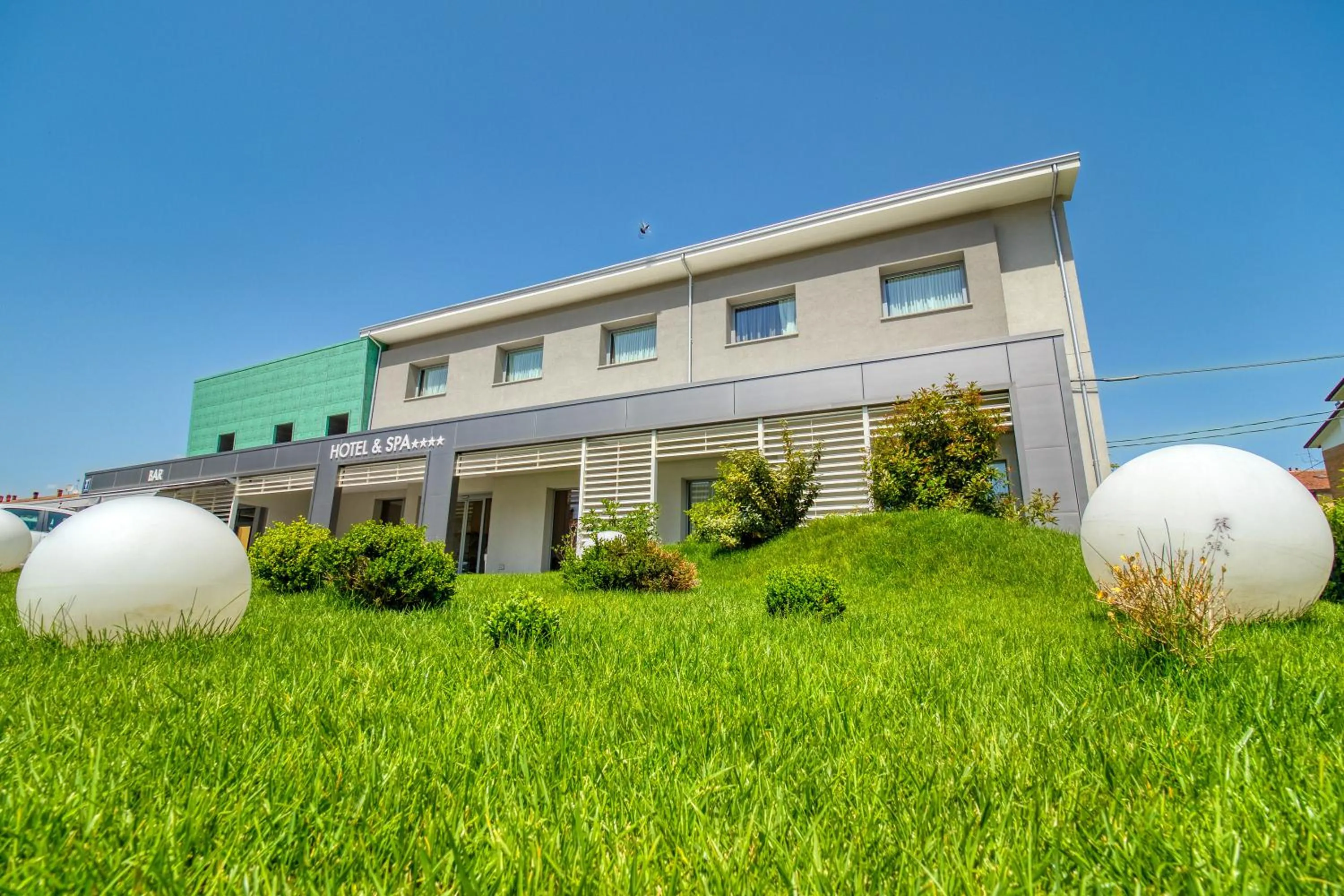 Property building in Boutique Hotel Bramante & SPA