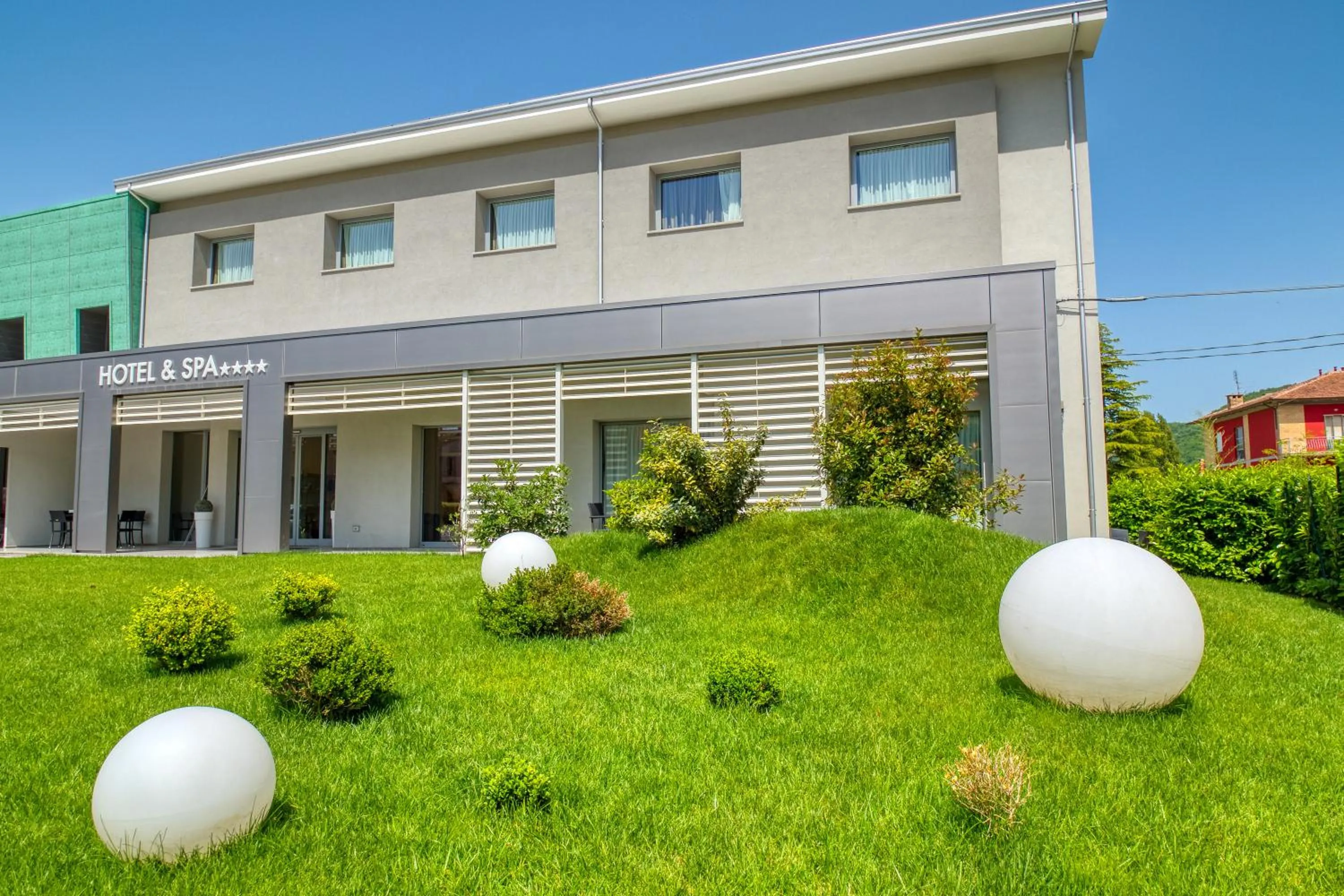 Property building in Boutique Hotel Bramante & SPA