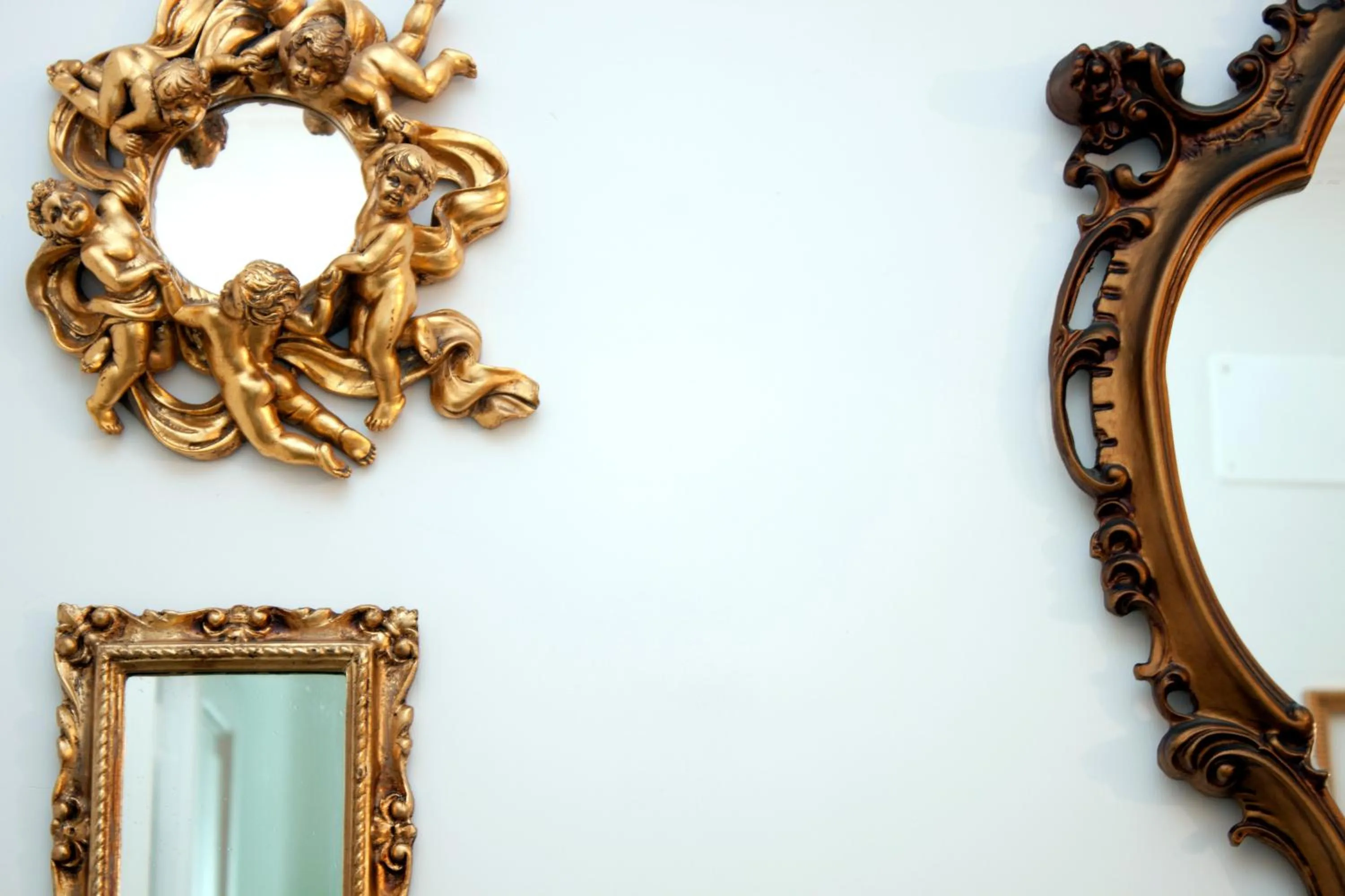 Decorative detail in Mio House Vatican