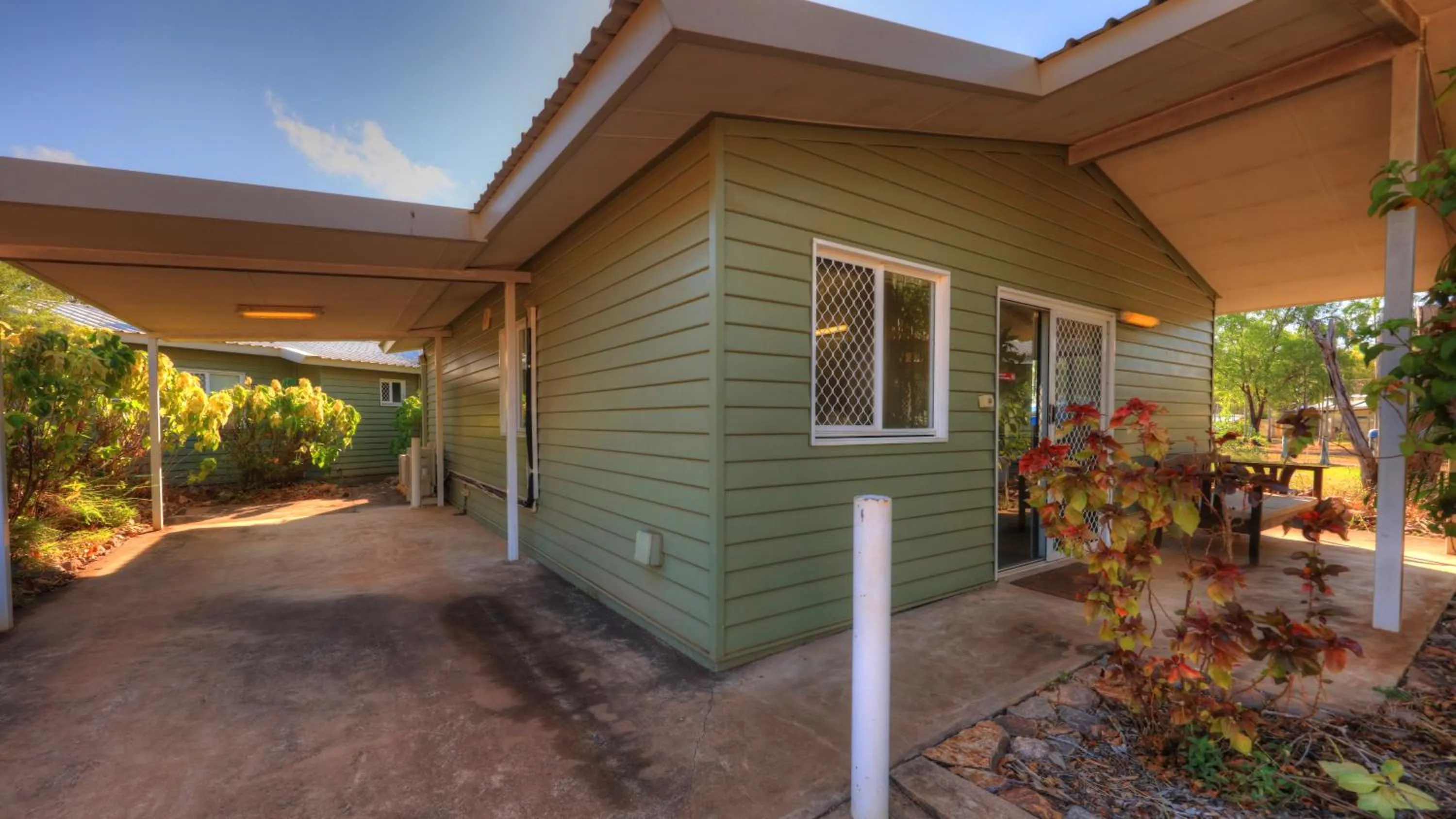 Facade/entrance in Batchelor Holiday Park