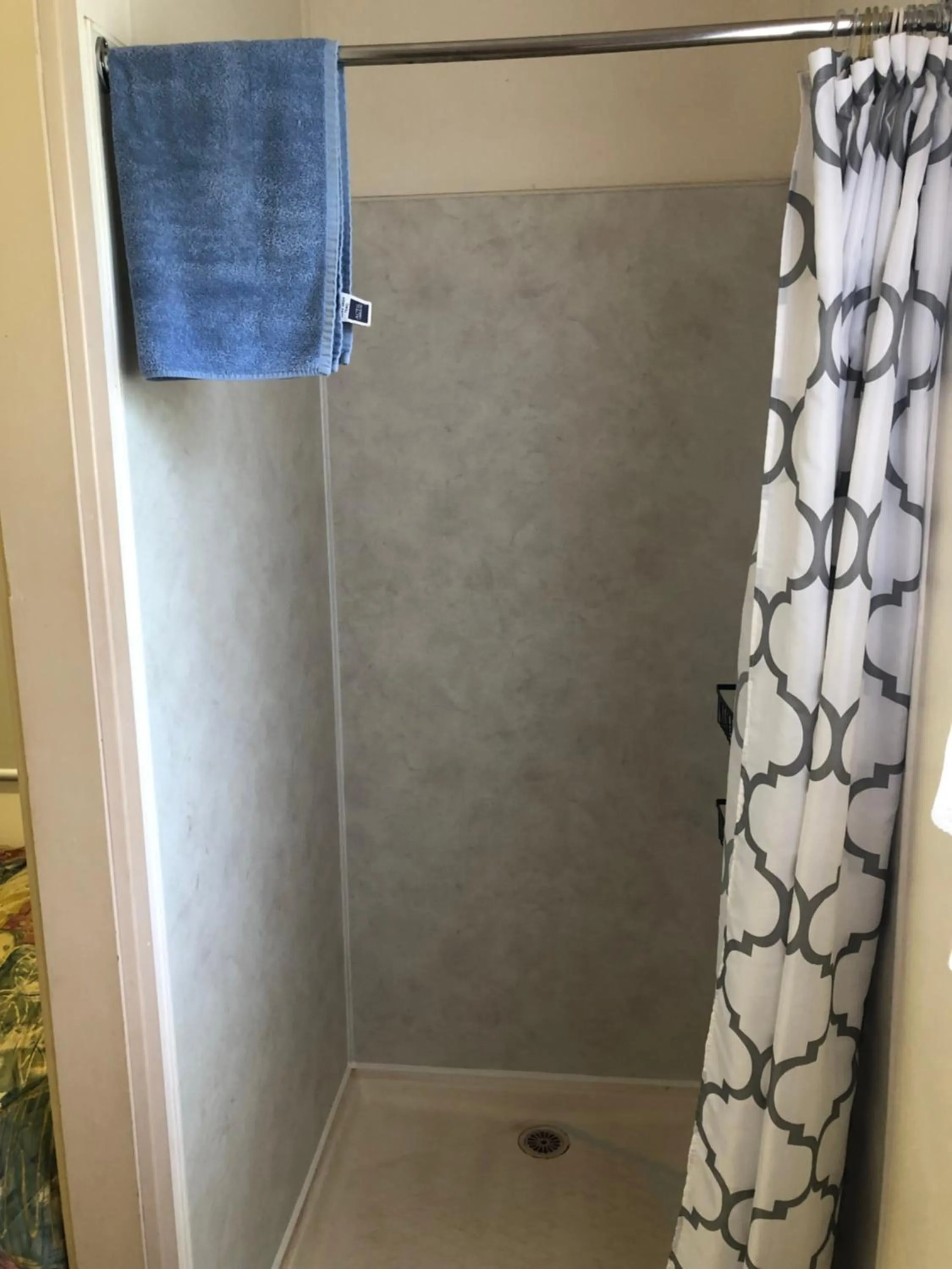 Shower in Batchelor Holiday Park