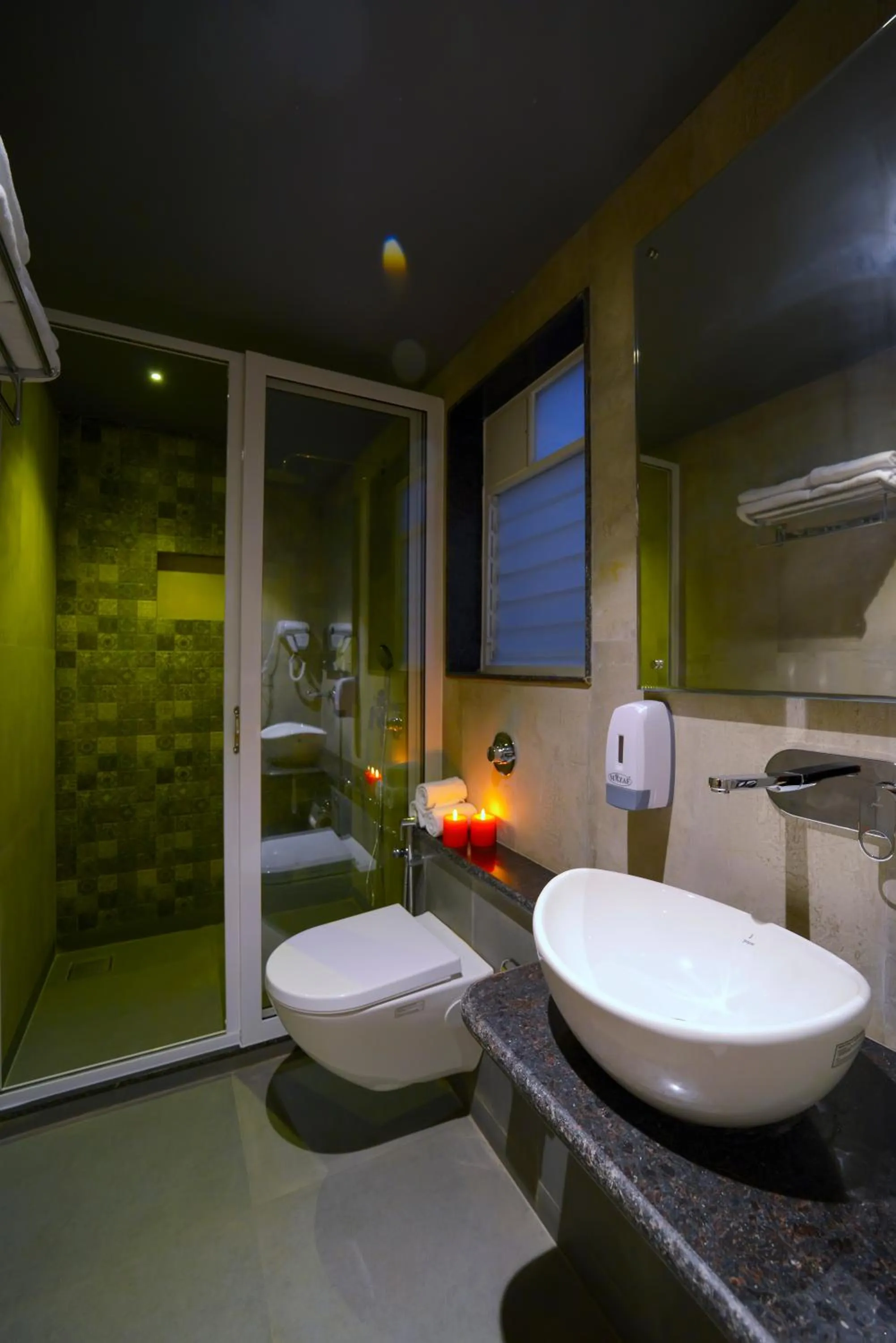 Bathroom in TreeHouse Nova