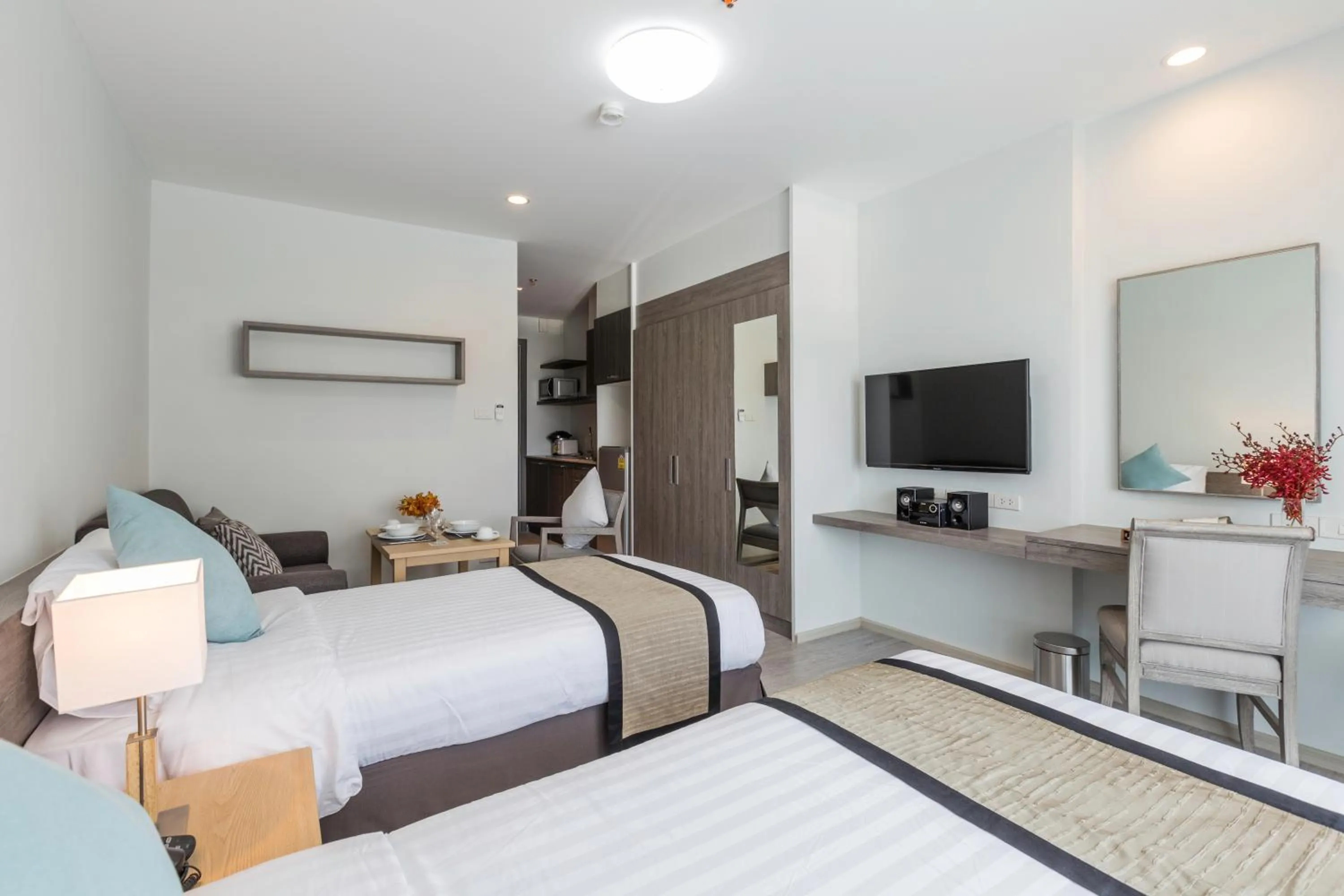 Bedroom, Bed in Kantary Hotel And Serviced Apartment, Amata, Bangpakong