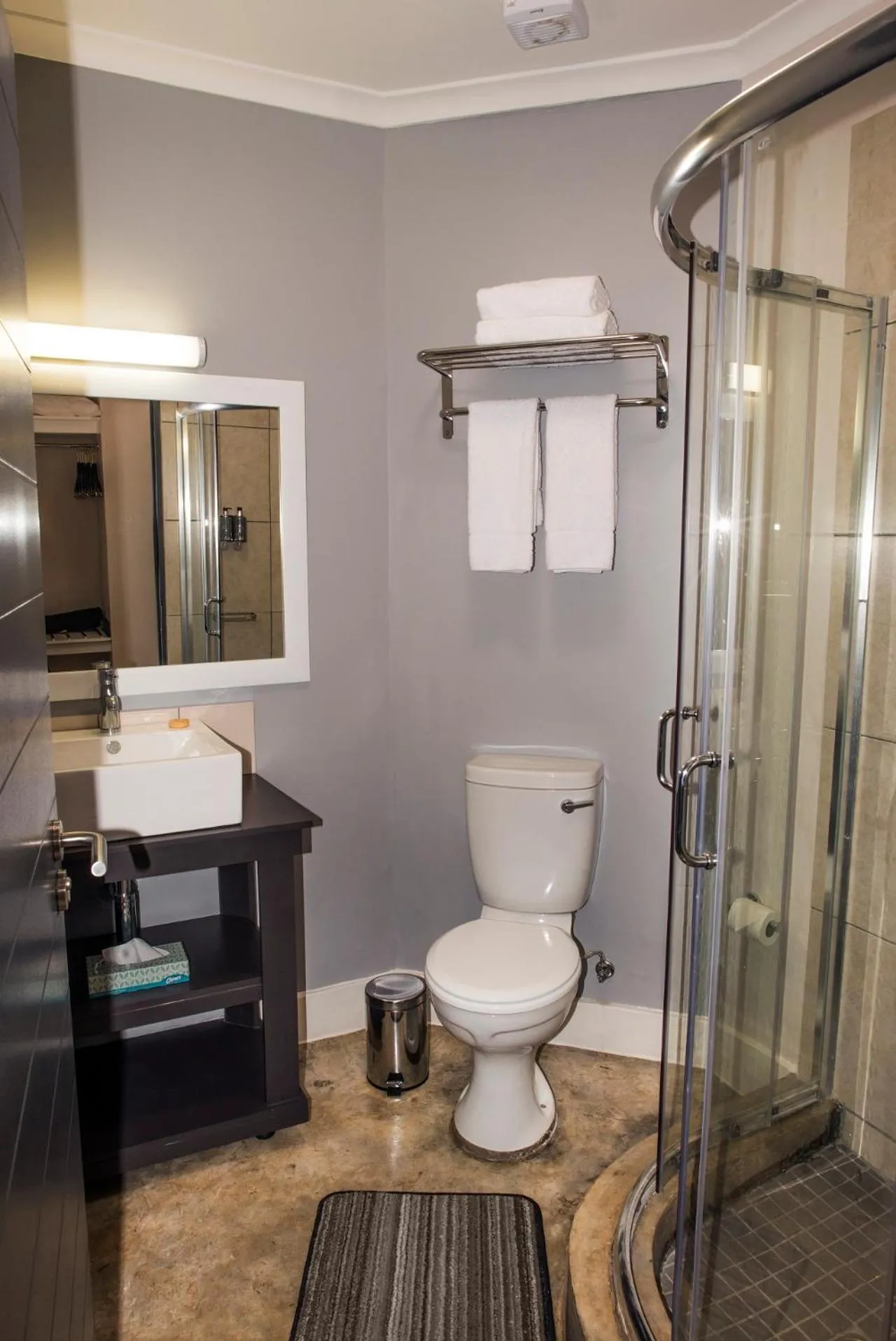 Toilet in The Urban Hotel Ndola