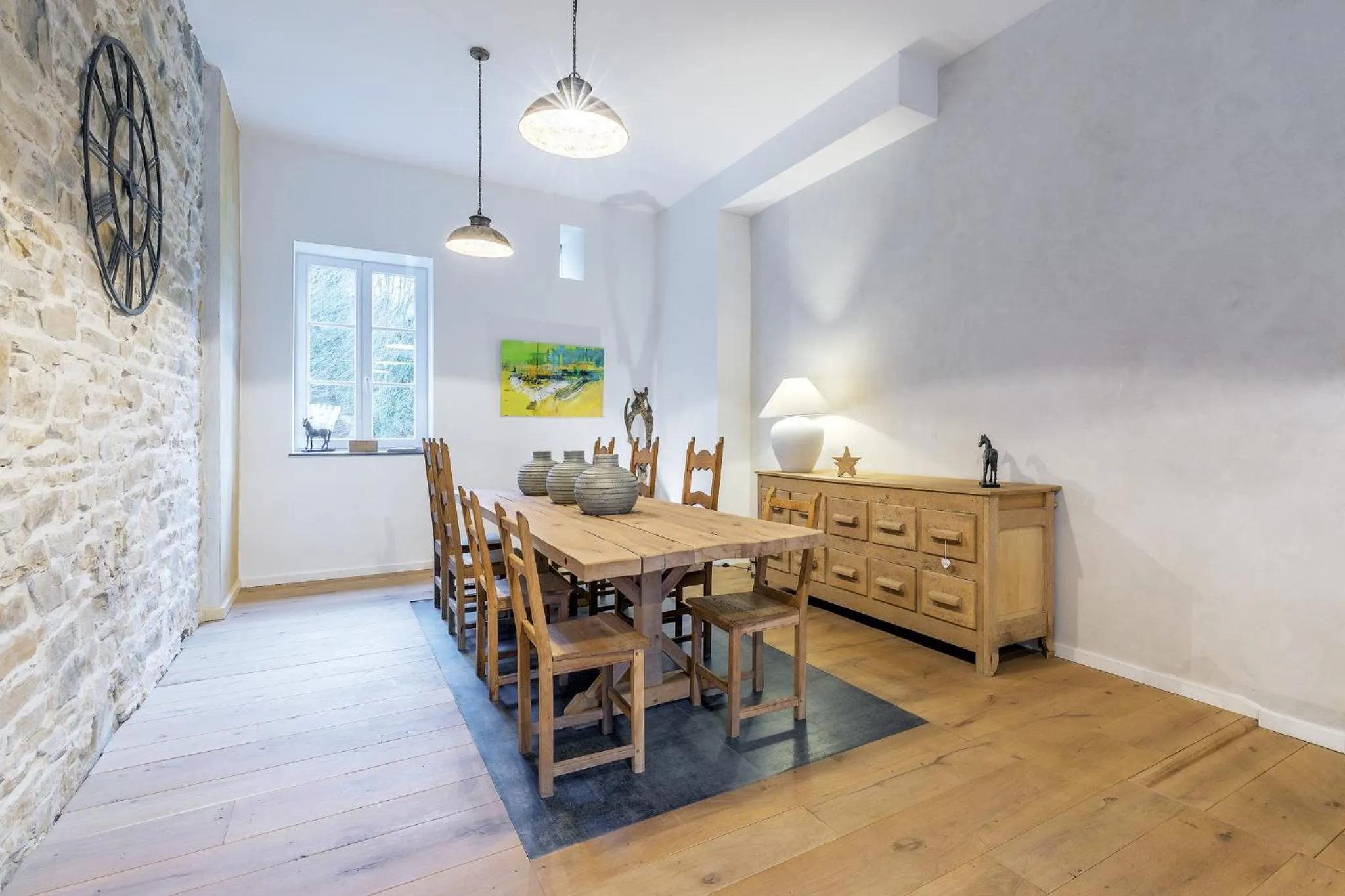 Dining area in Chante-Pierre