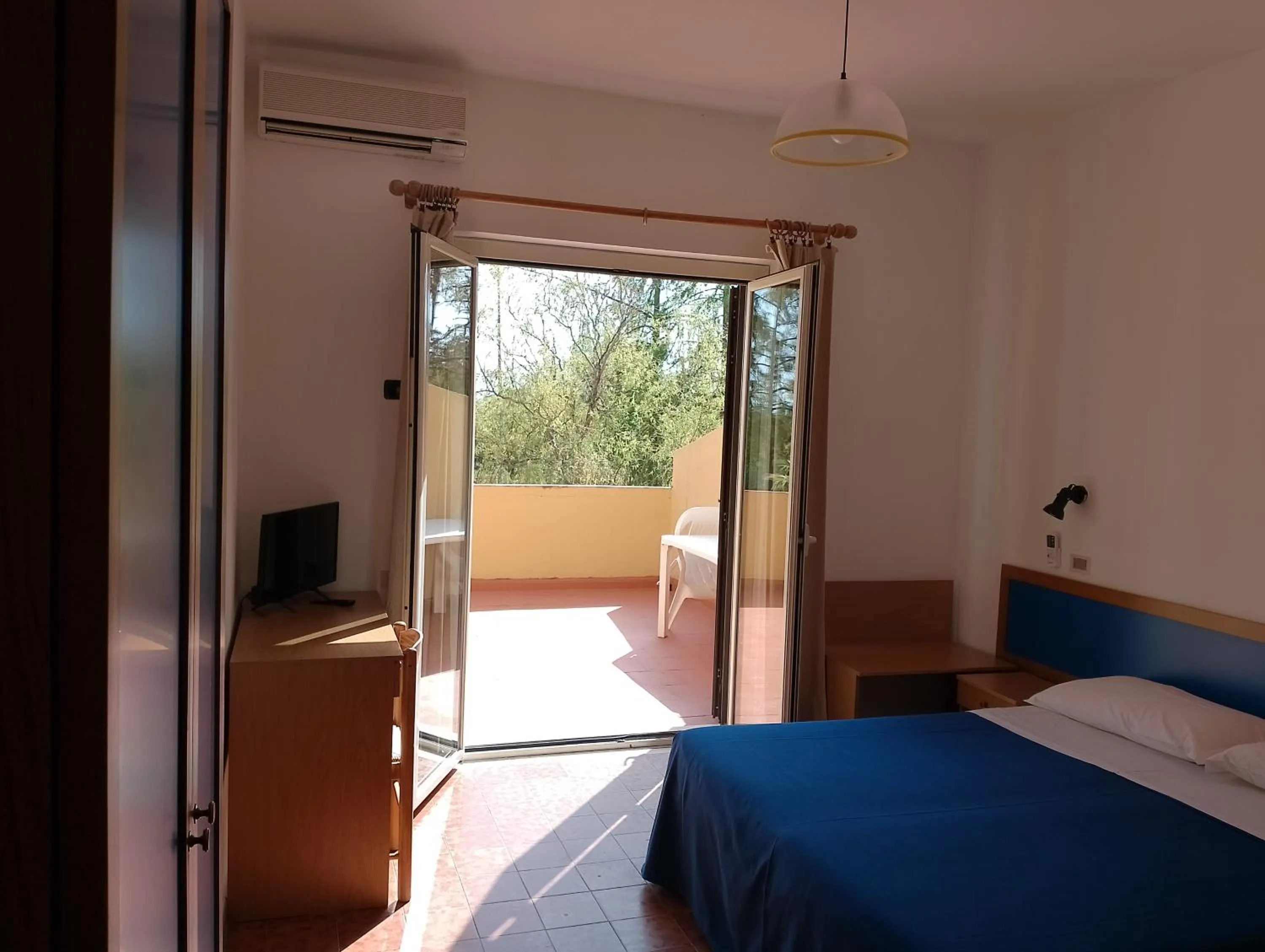 Bedroom, Bed in La Feluca