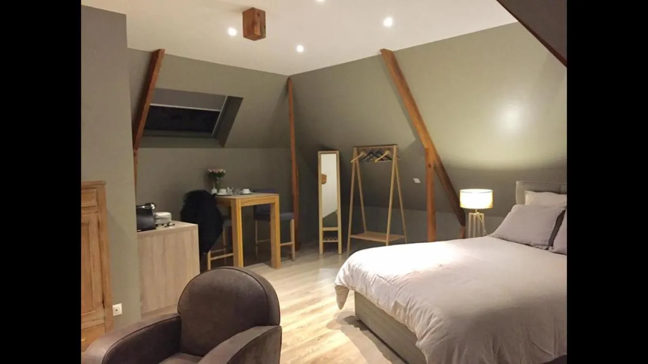 Bed in Villa d'hôtes Graine de Pin