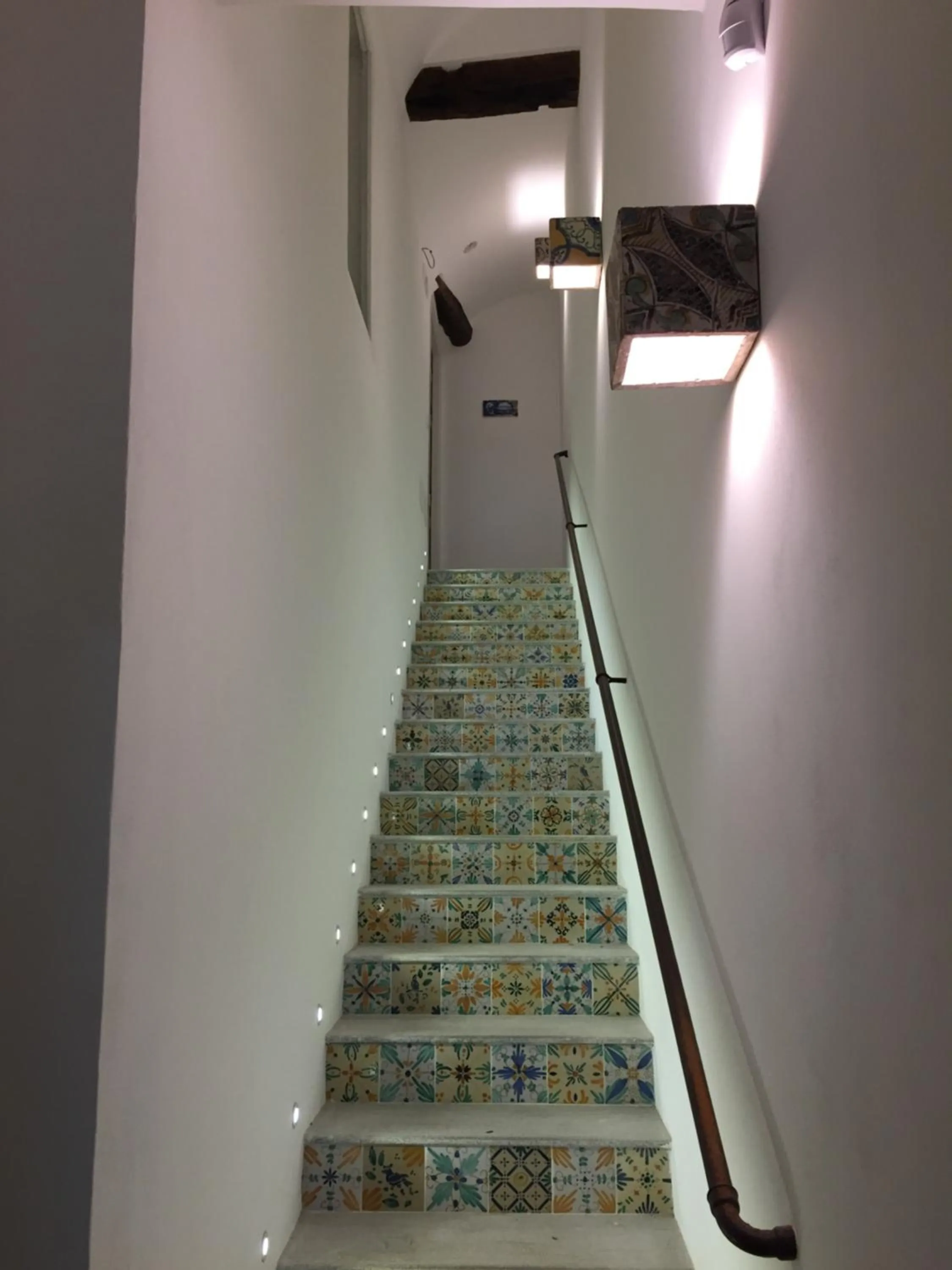 Bedda Mari Rooms & Suite