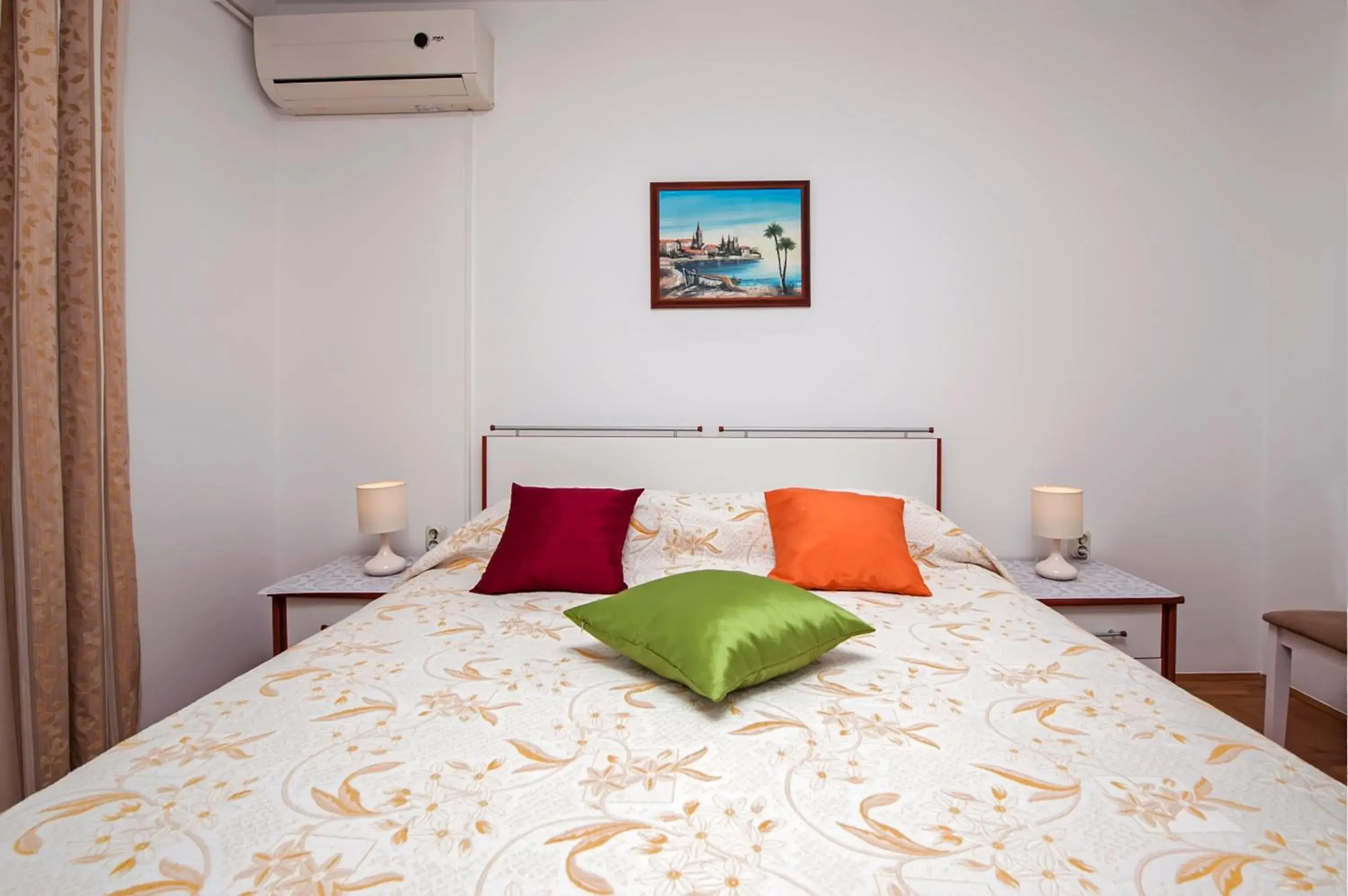 Rooms Stefania Rooms Stefania