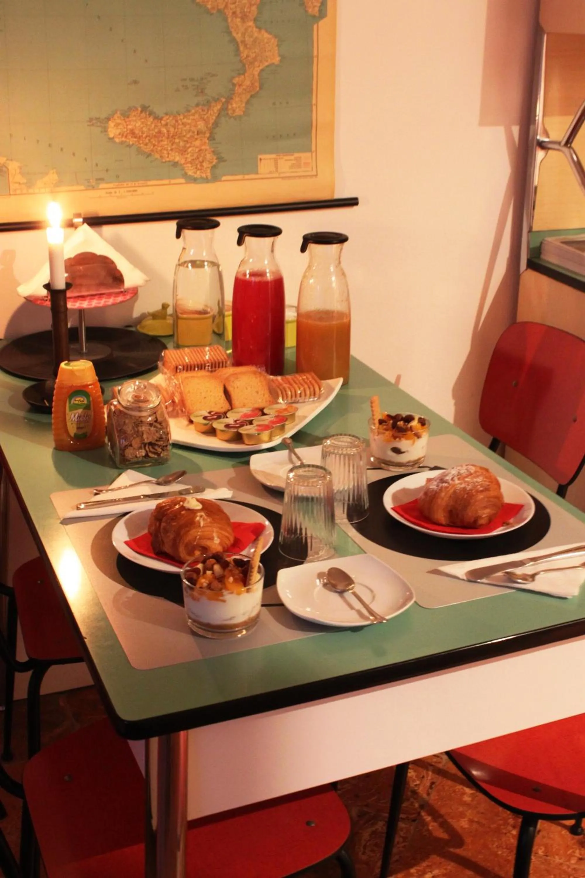 Food and drinks in Le Dame Della Cortesella B&B