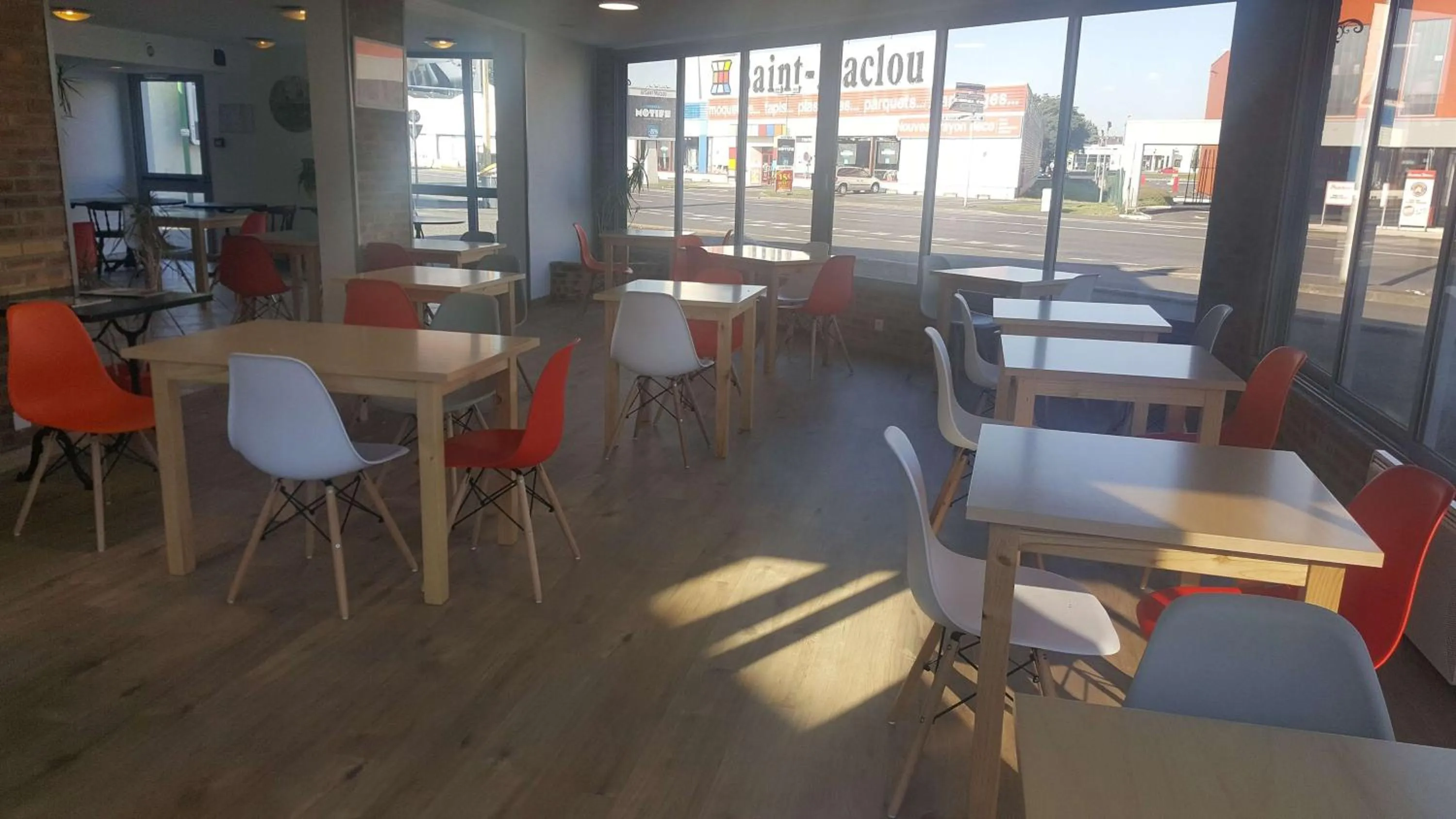 Breakfast in Brit Hotel Essentiel Tours Nord