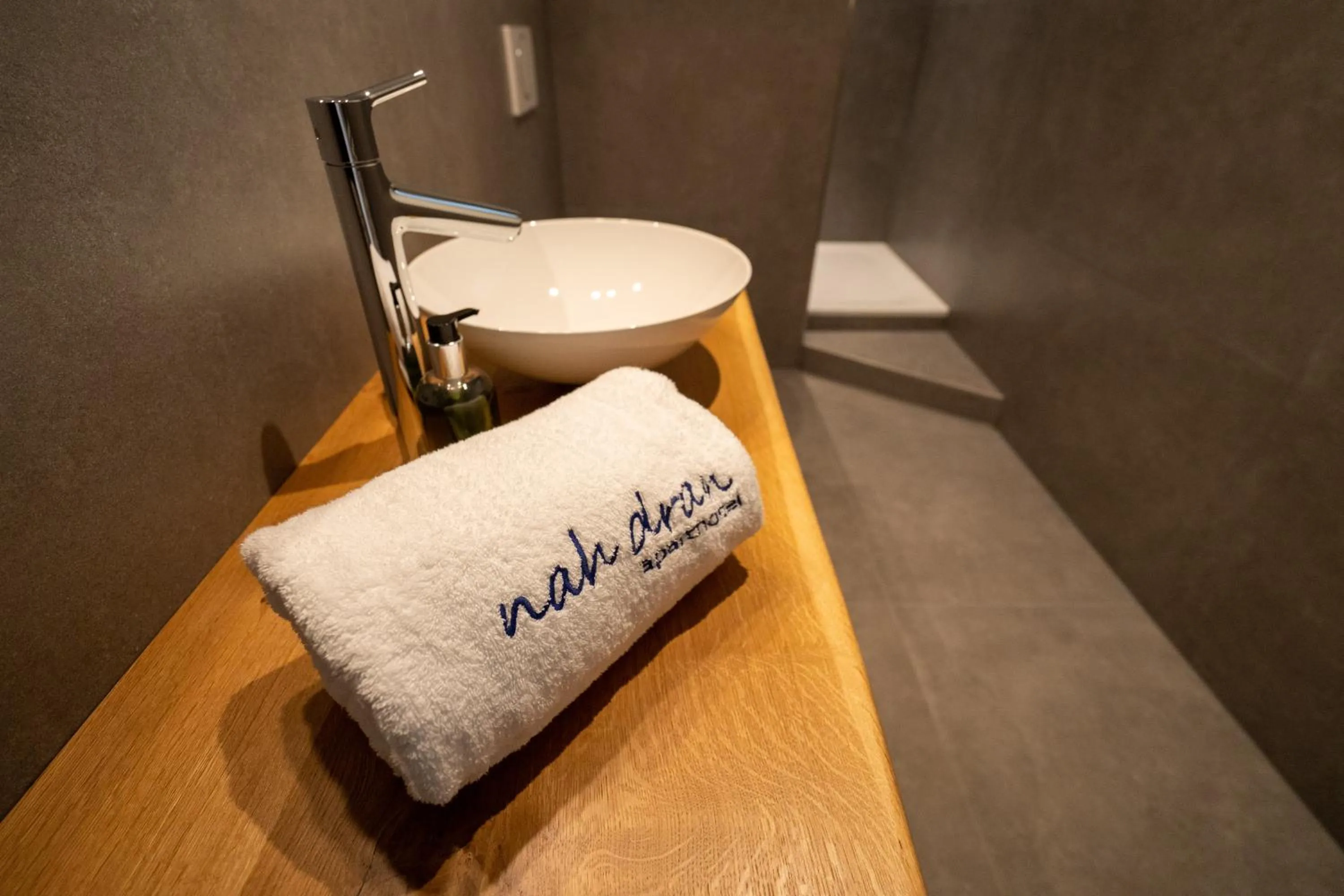 Bathroom in Aparthotel nah dran