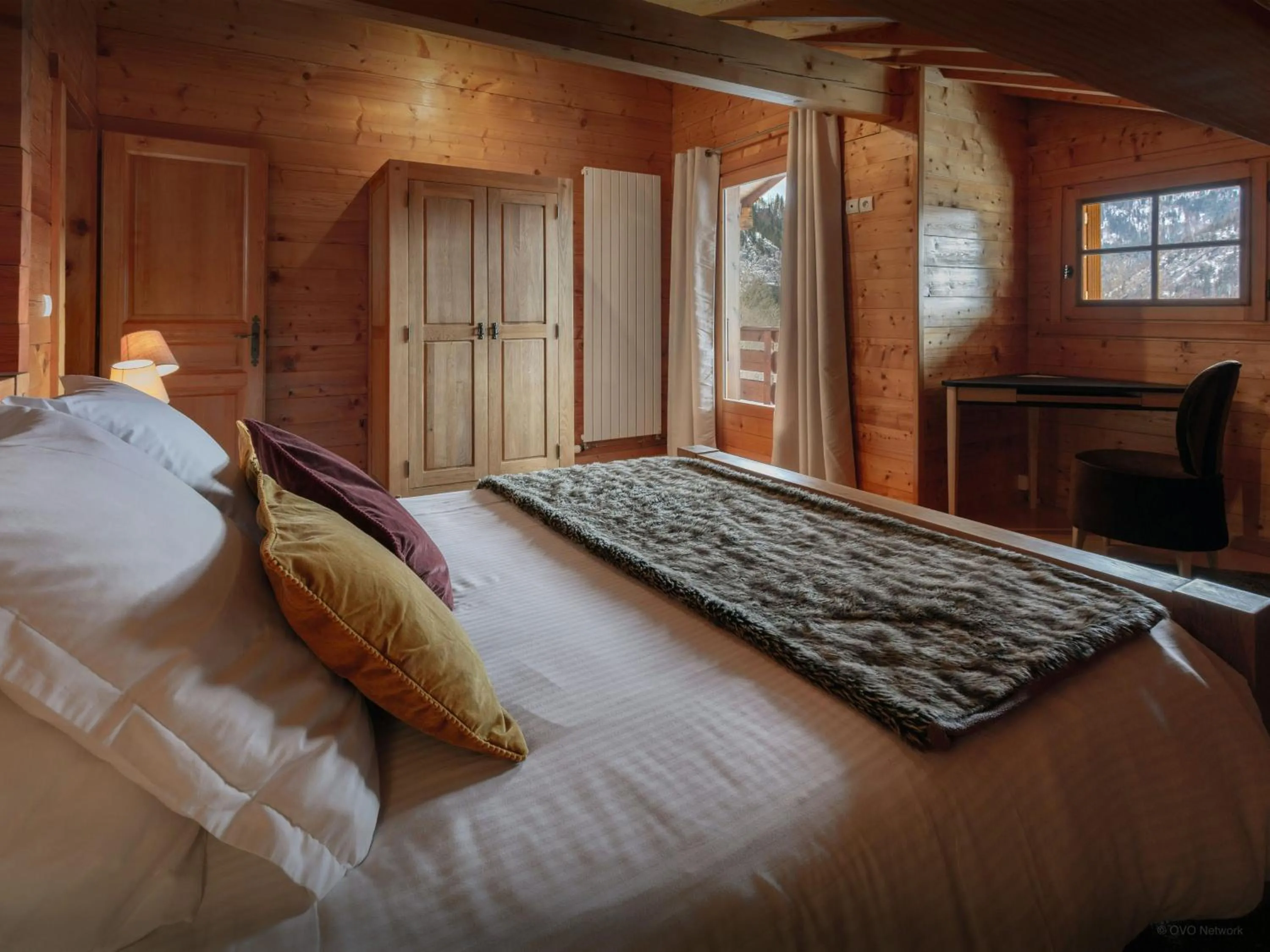 Bed in Chalet Loisel - OVO Network