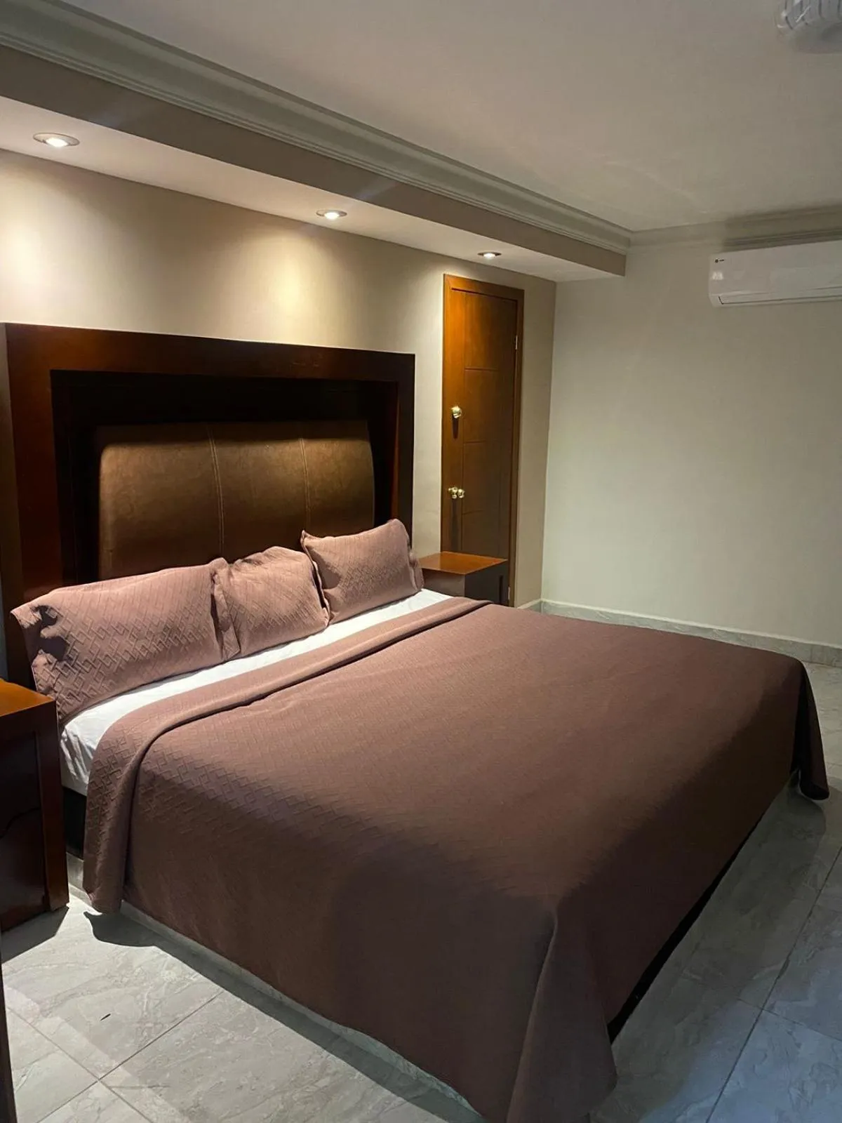 Photo of the whole room in Hotel San Ignacio Inn