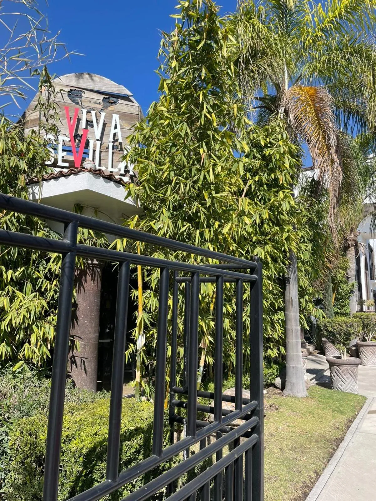 Property building in Hotel Villa Montes