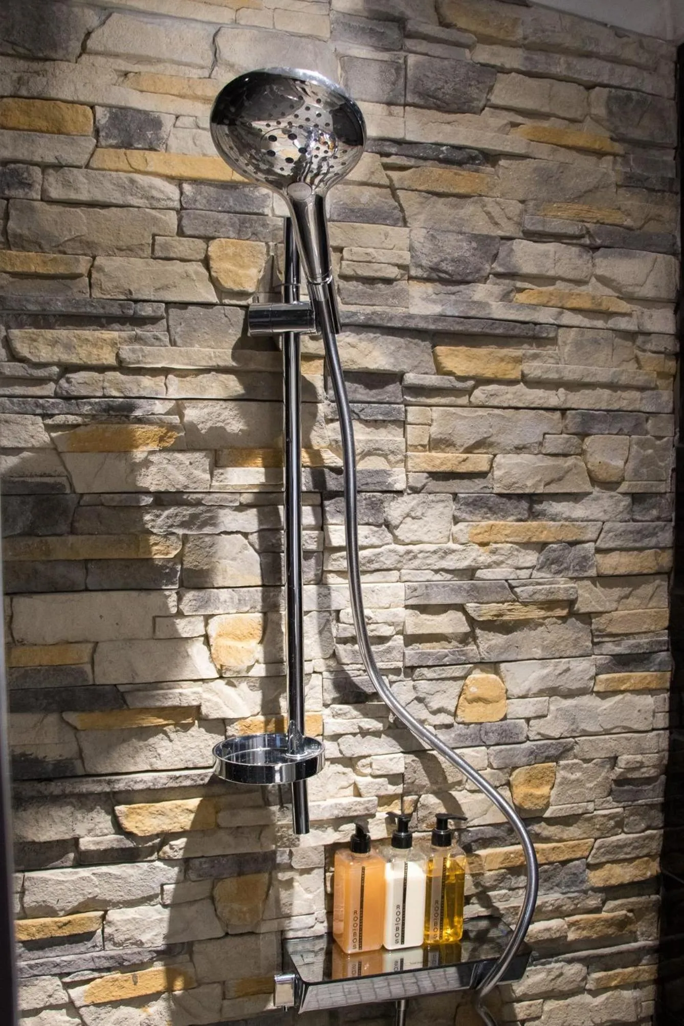 Bathroom in A' Queenslin Guesthouse