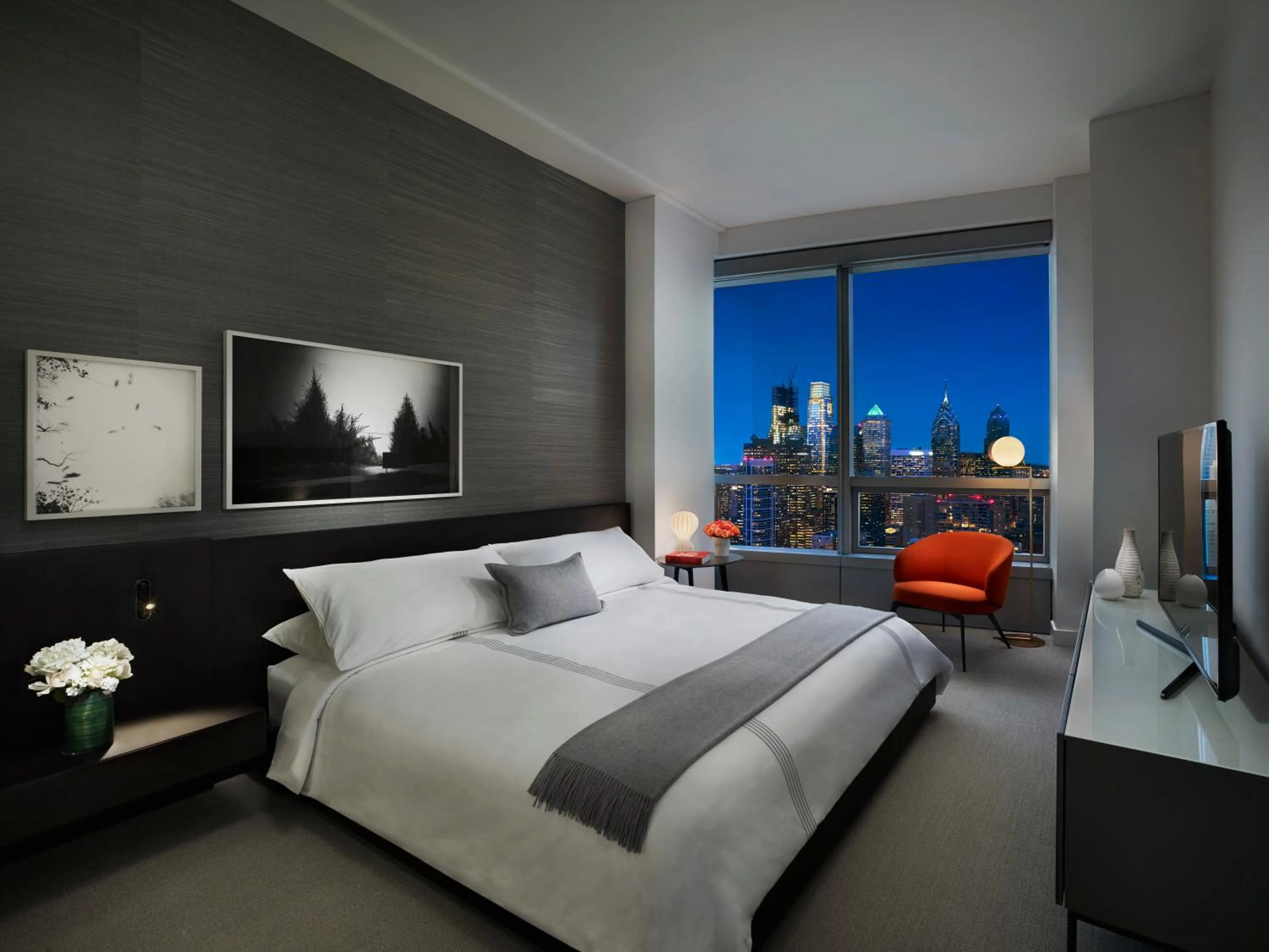 Bedroom, Bed in AKA University City